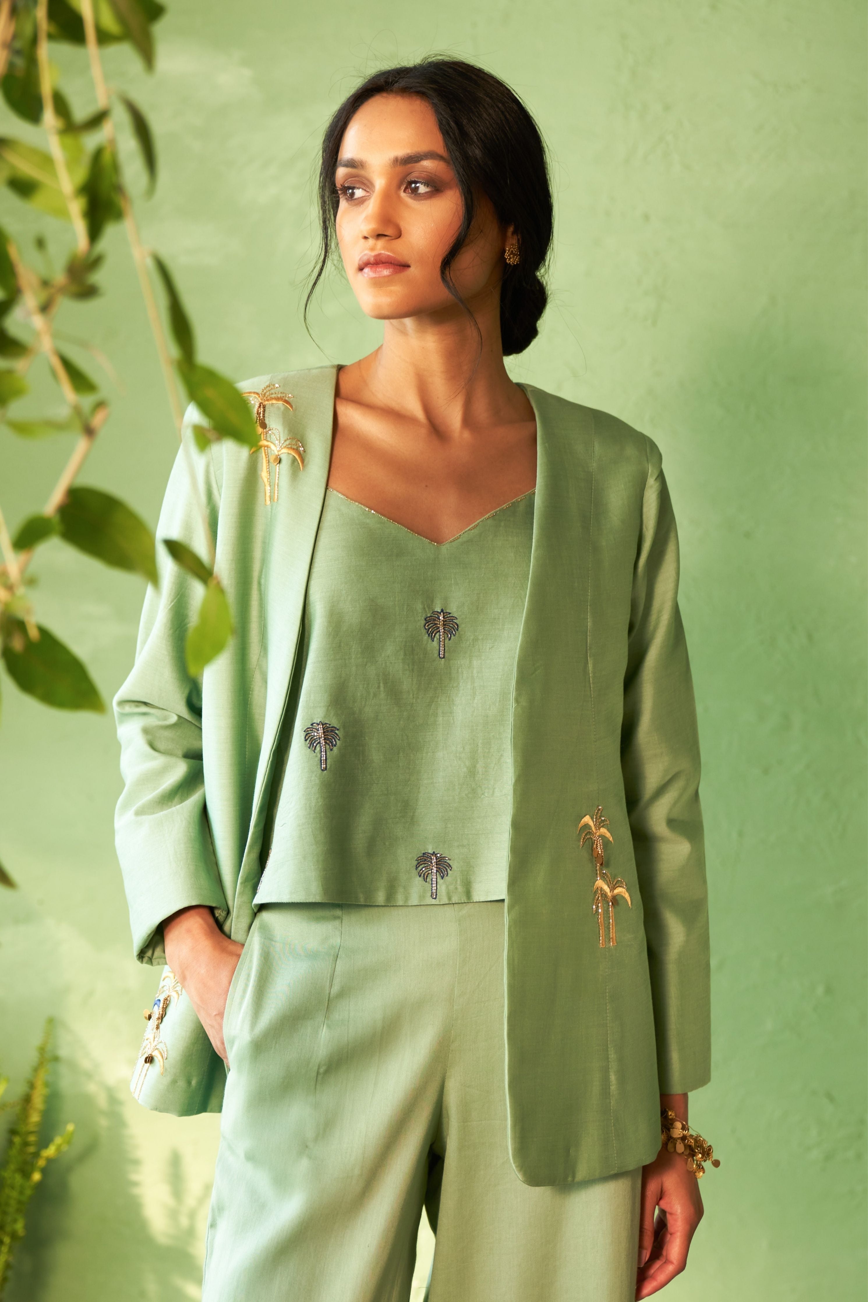 Kinaara Jacket Set