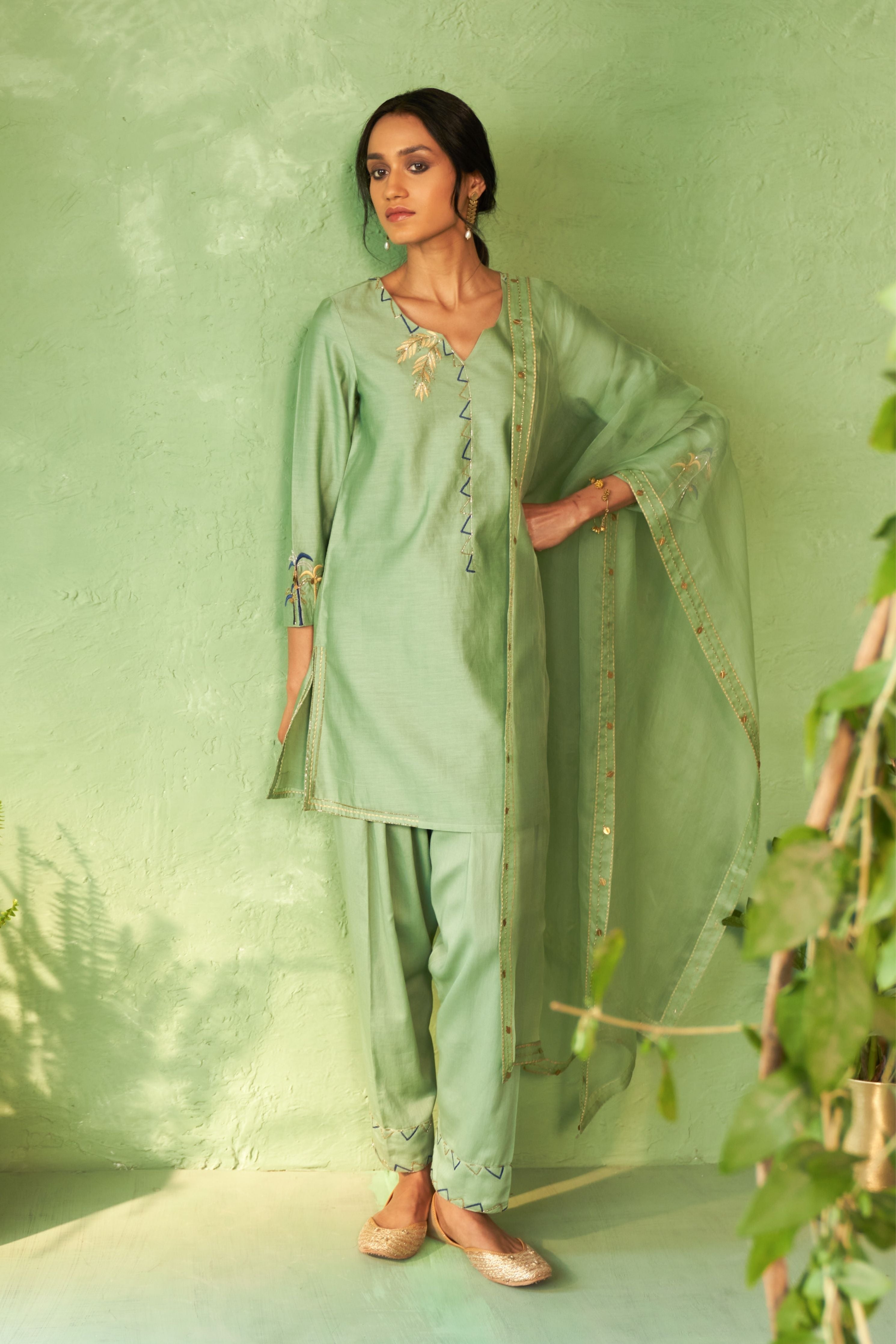 Tea Green Short Kurta Set