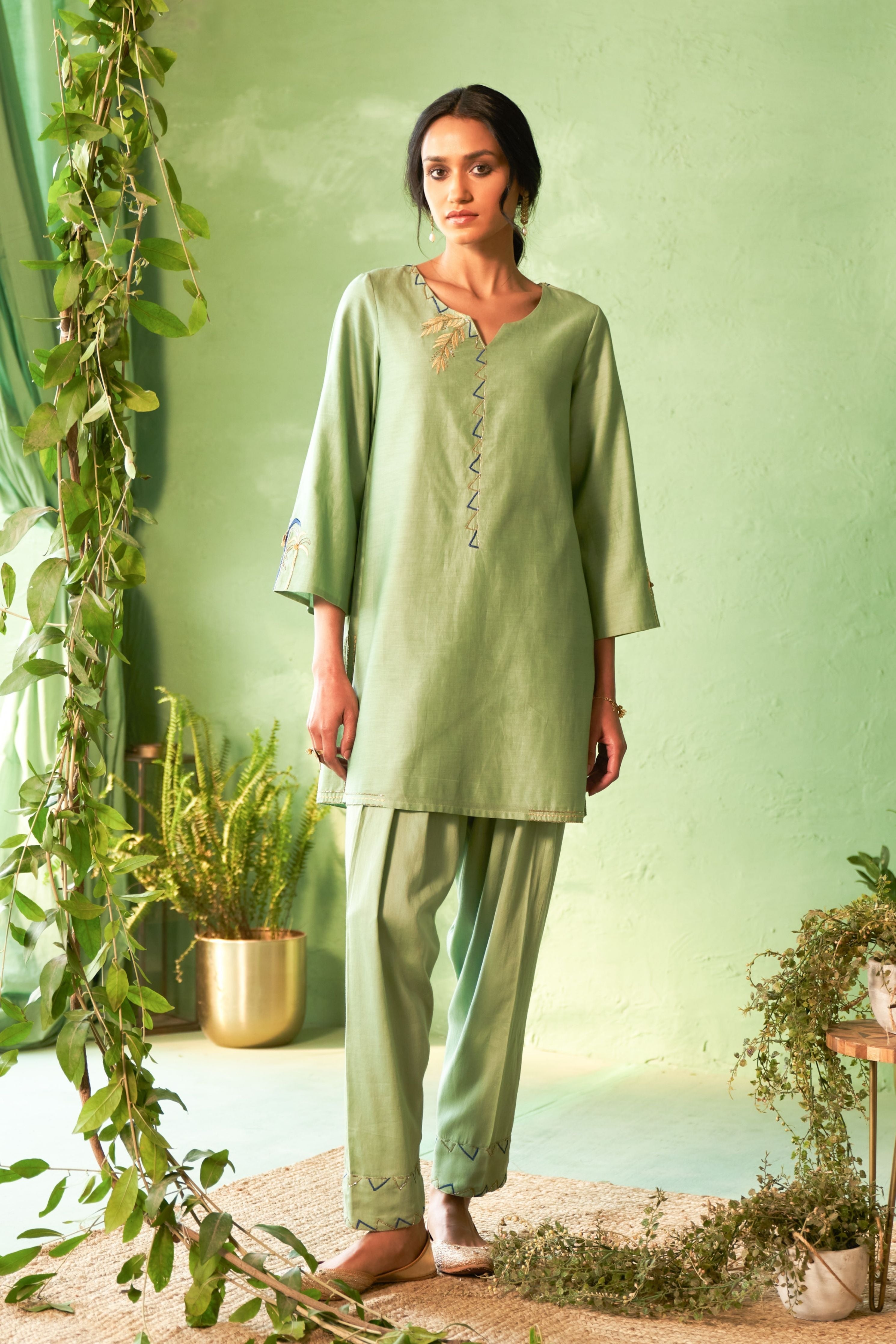 Tea Green Short Kurta Set
