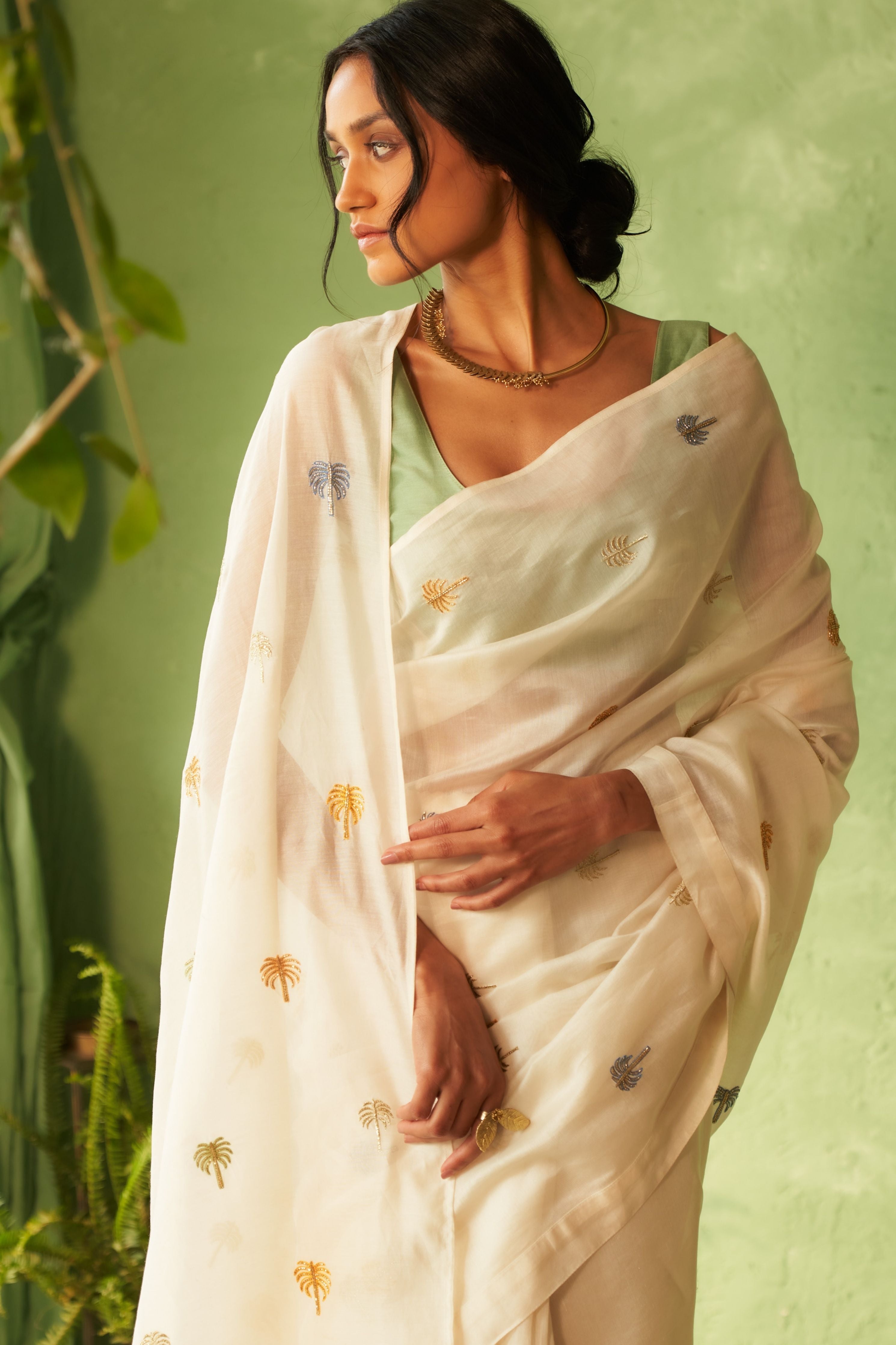 Kinaara saree with Tea Green