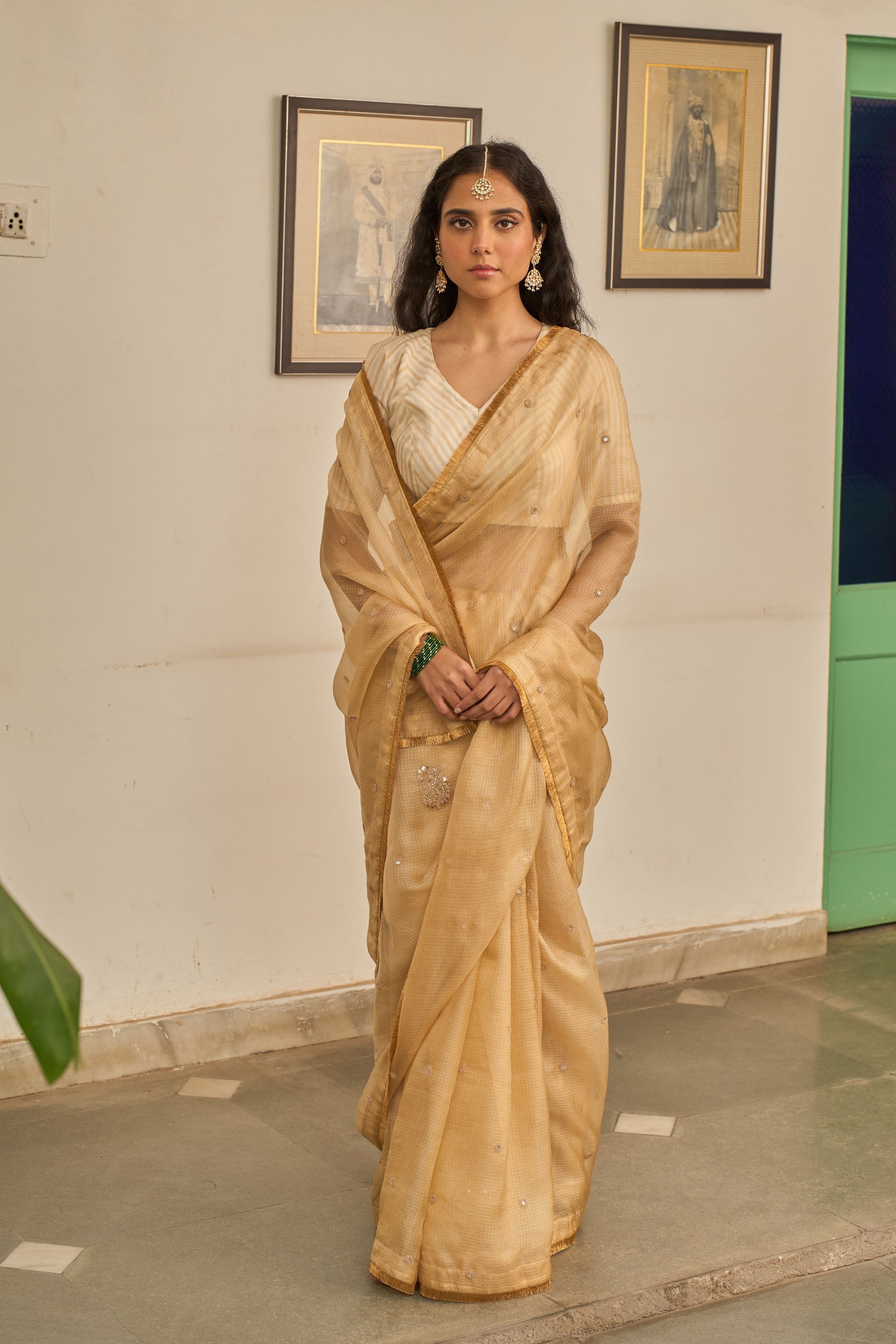 Gulzar Saree