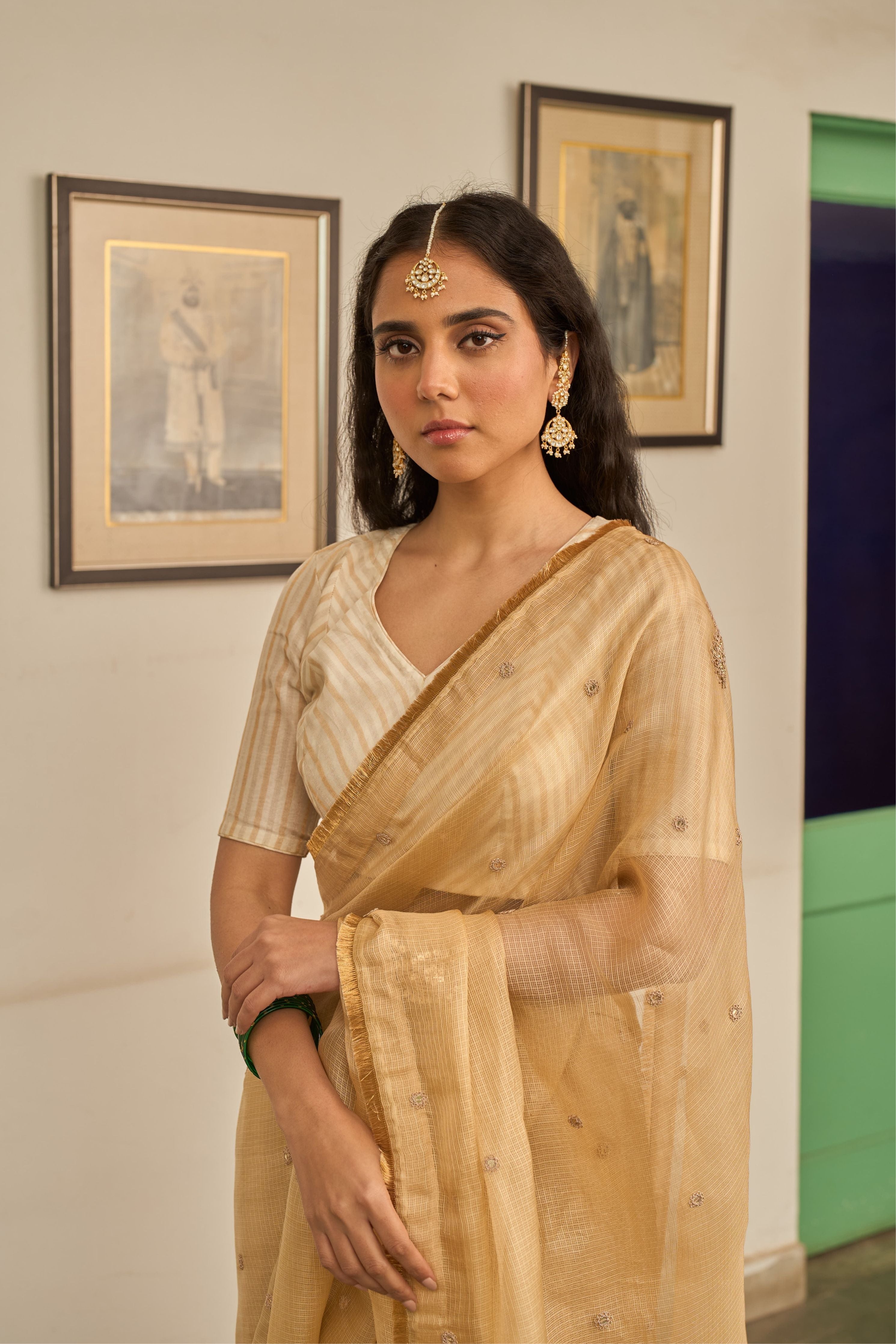 Gulzar Saree