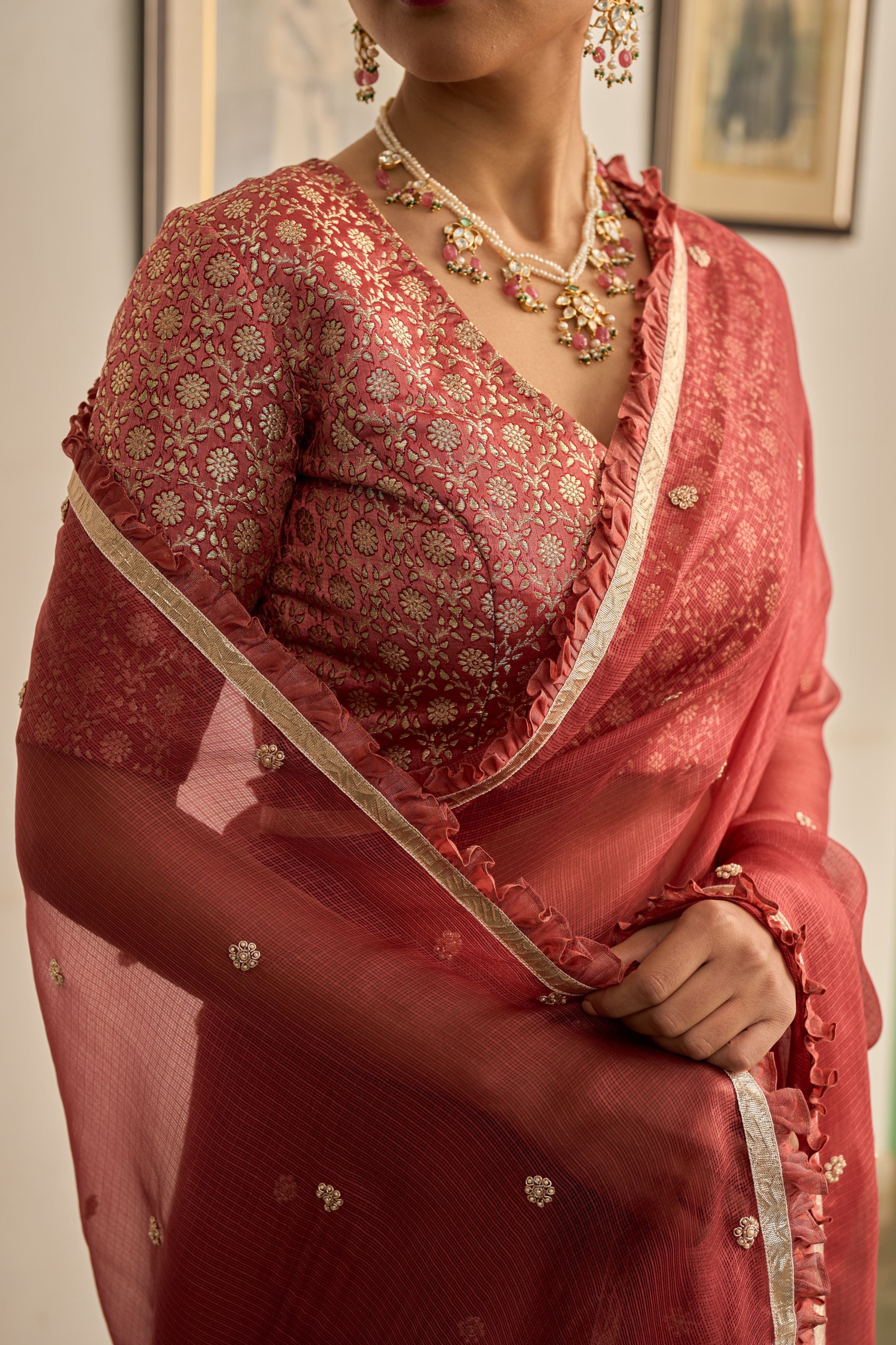 Sabha Saree