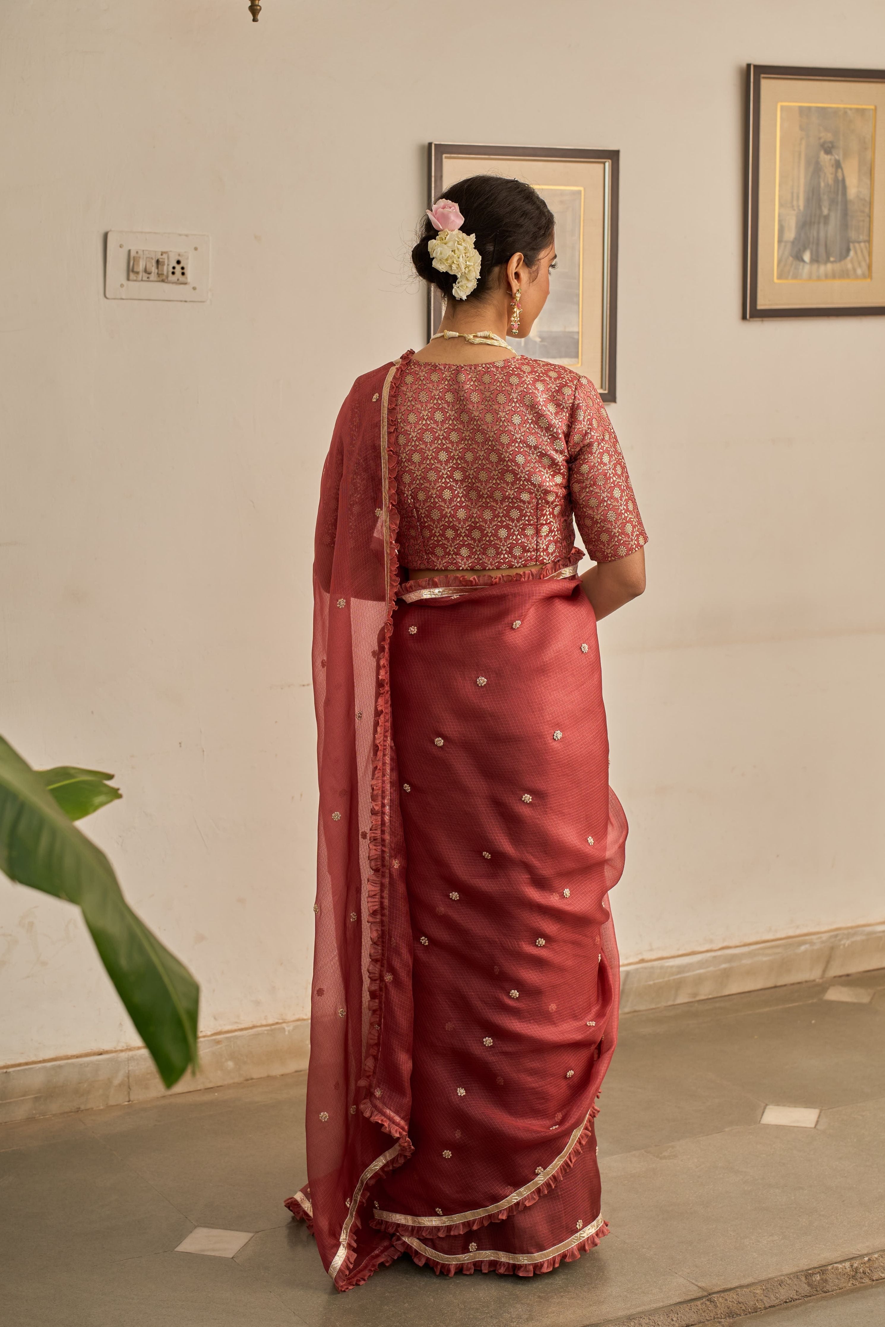 Sabha Saree
