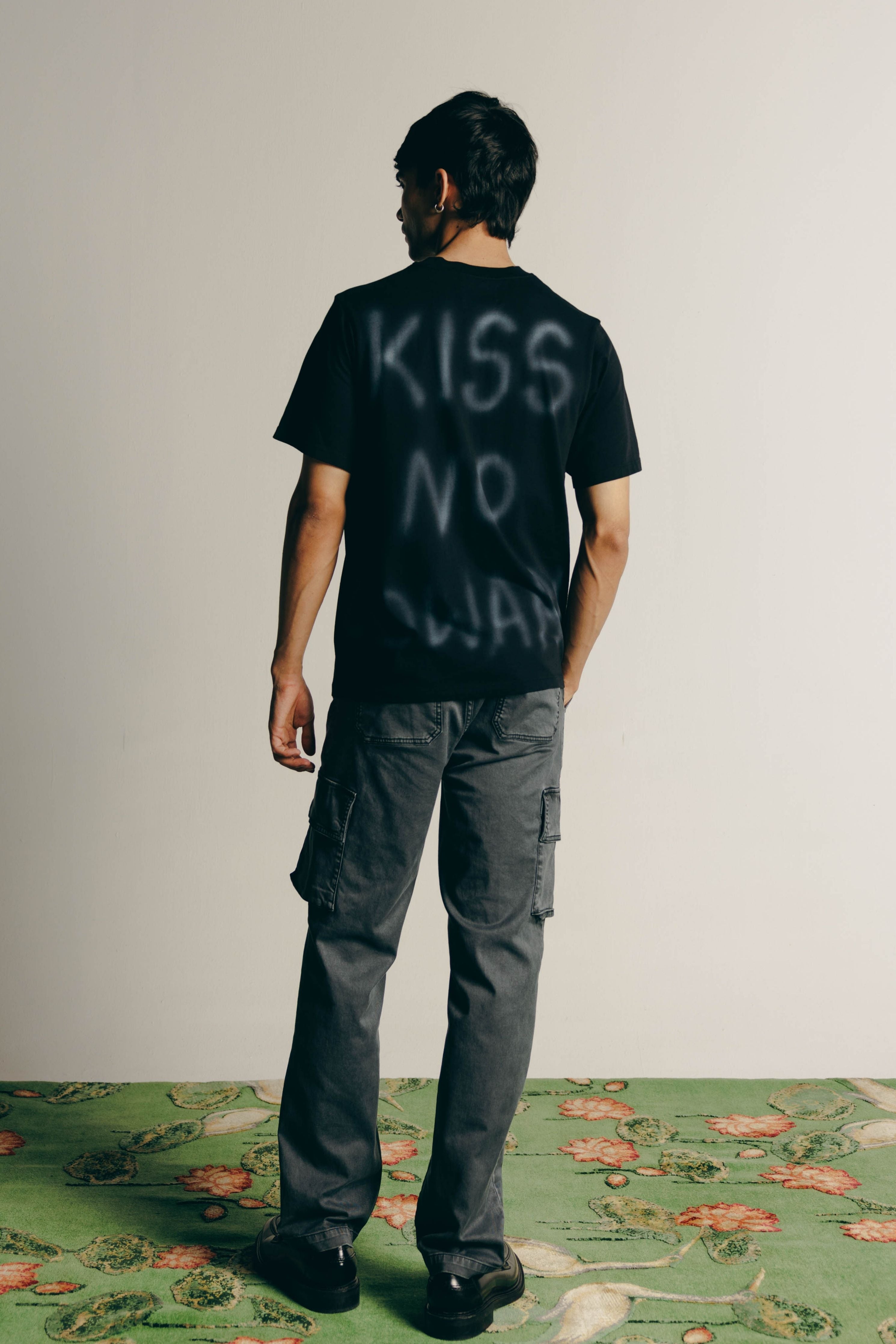 Kiss No Cowards T-shirt