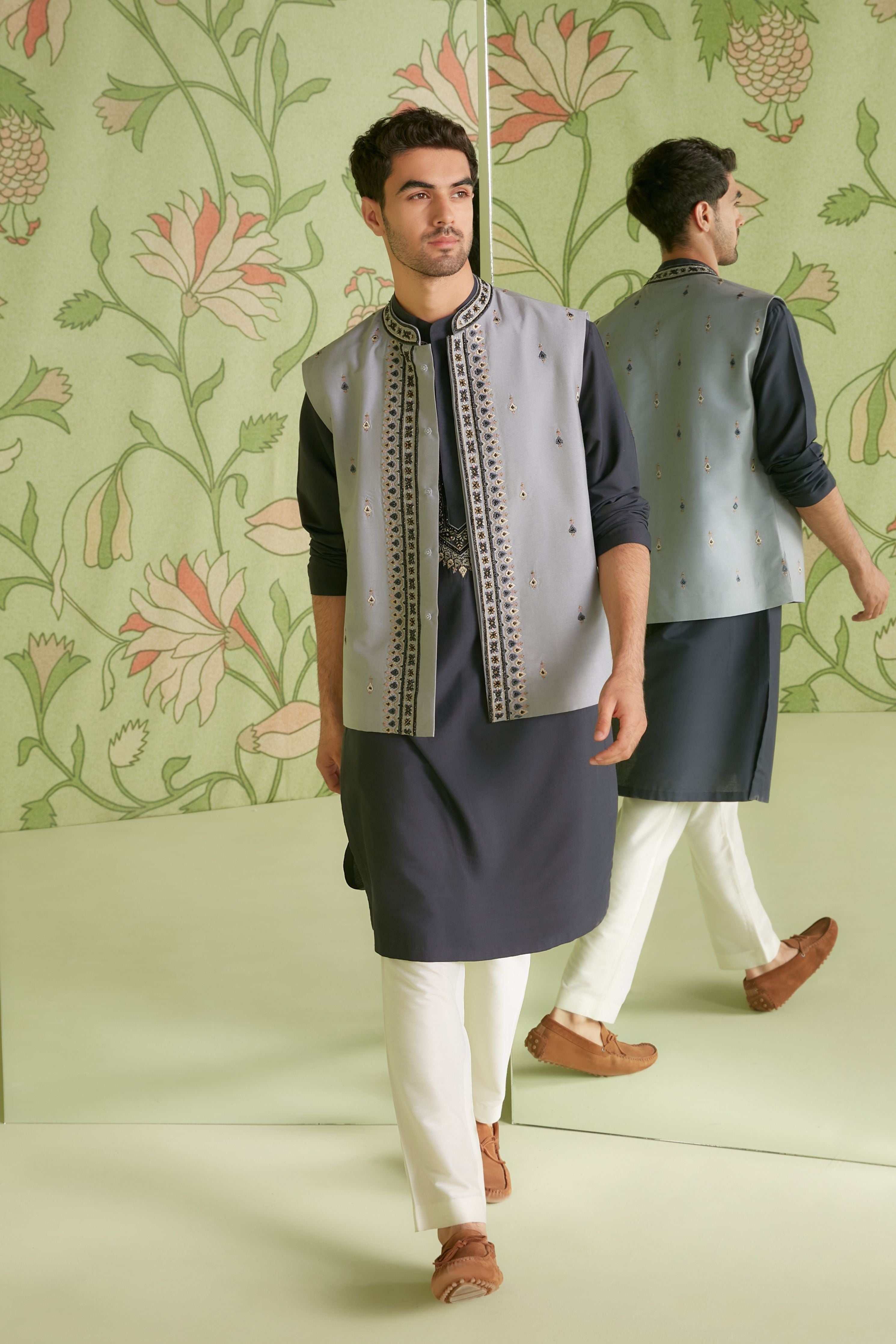 Grey Kurta Bundi Set