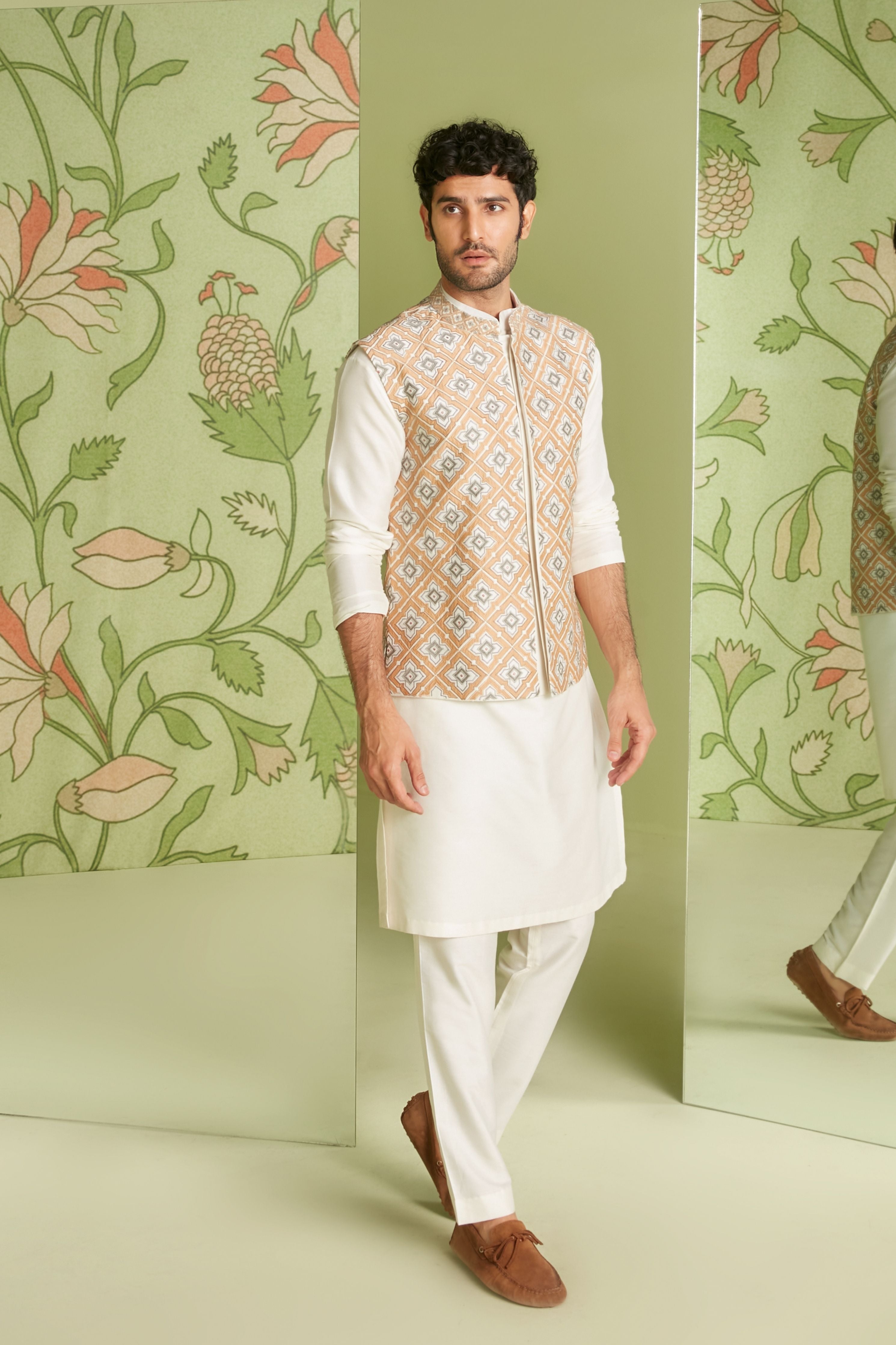 Ivory Applique Embroidery Bundi Kurta Set