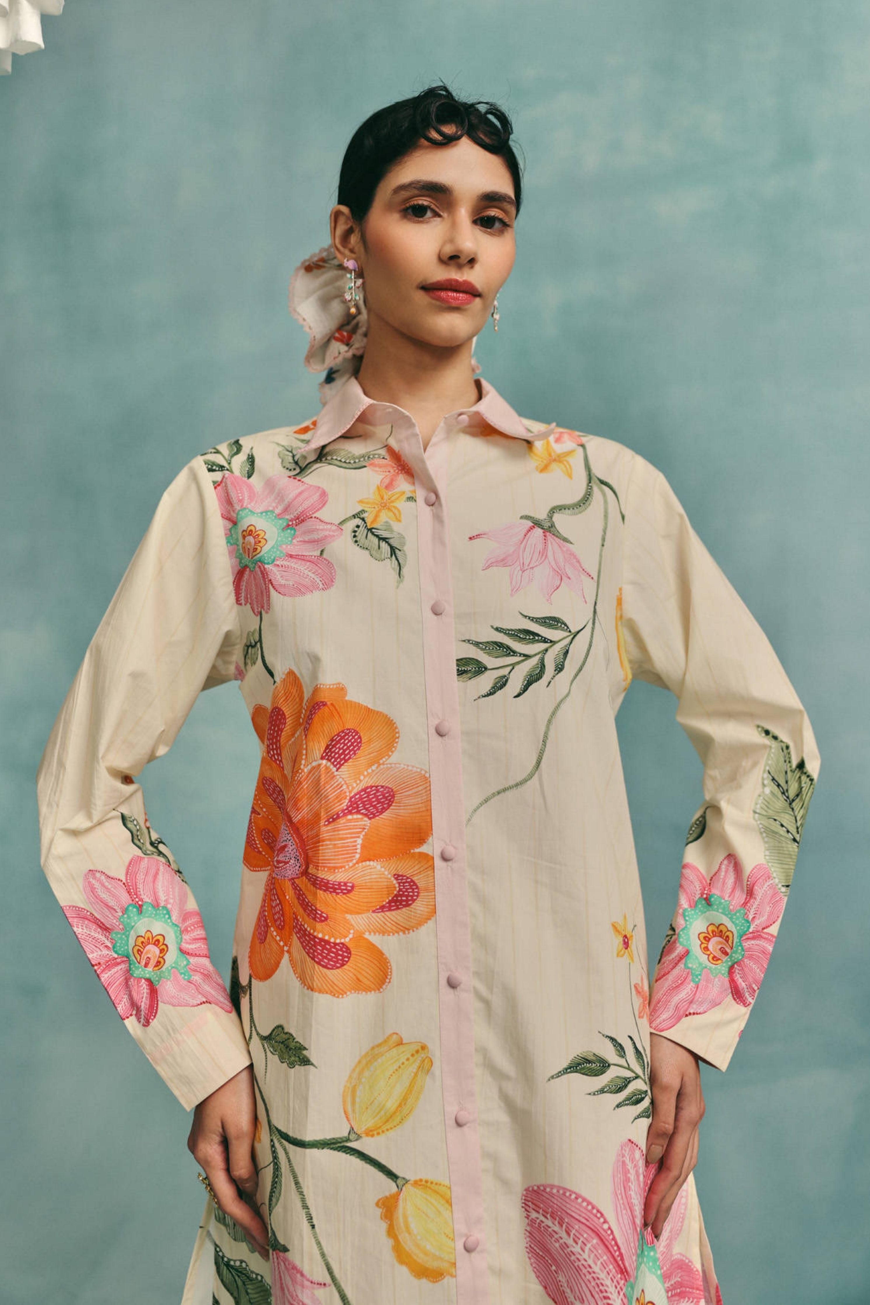 Dahlia Collared Kurta Set Ecru