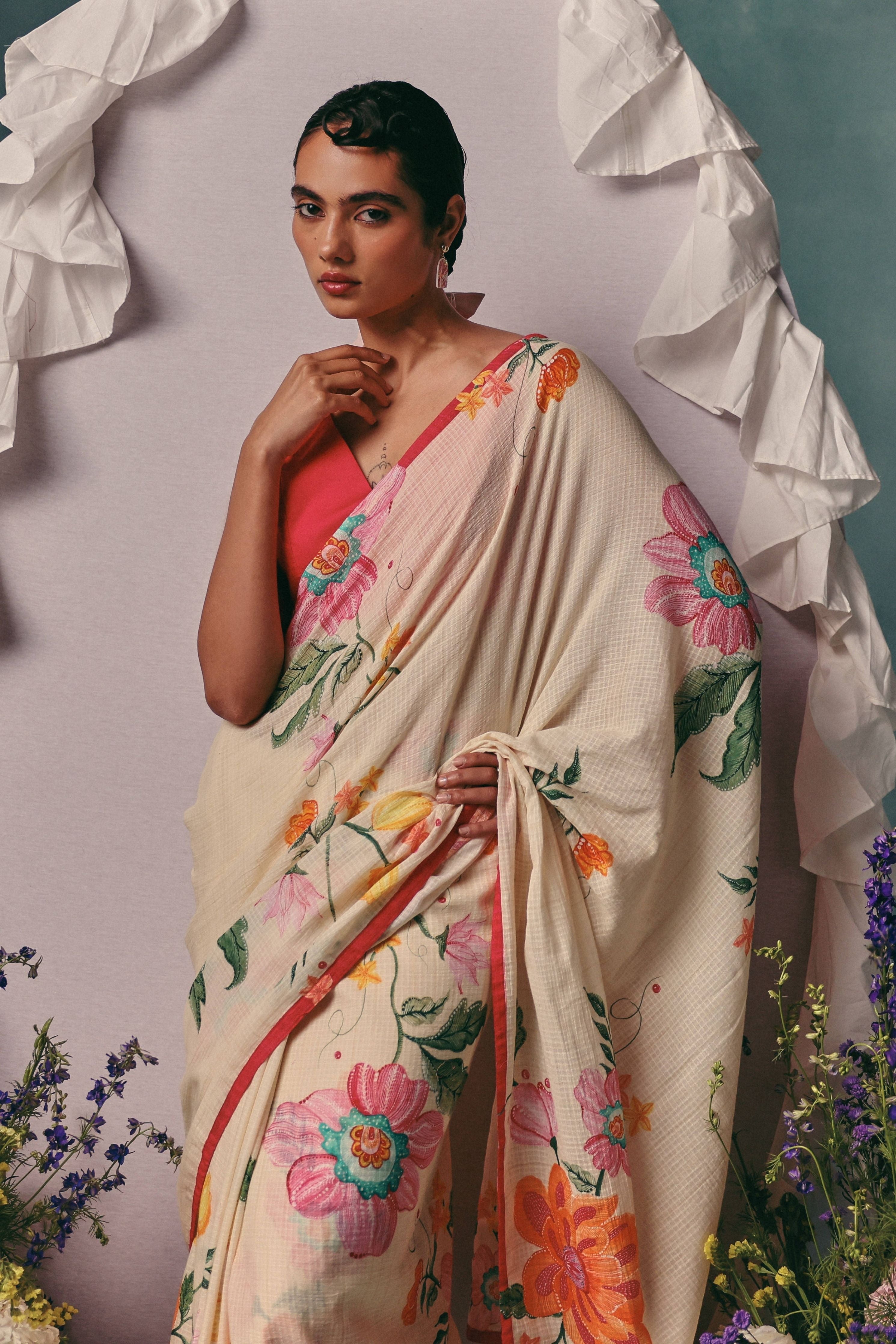 Dahlia Saree Ecru