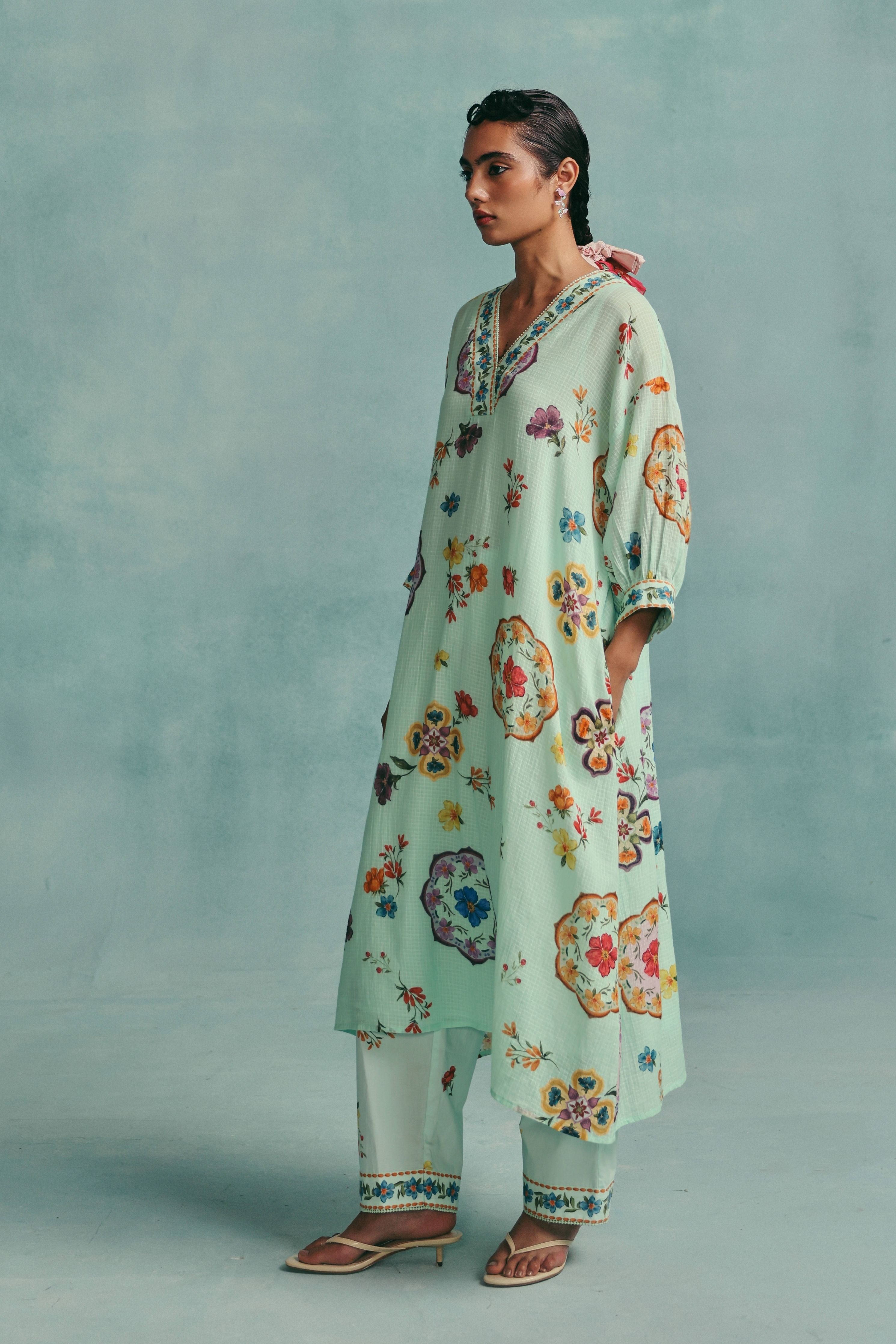Daisy Vneck Kaftan Set Blue