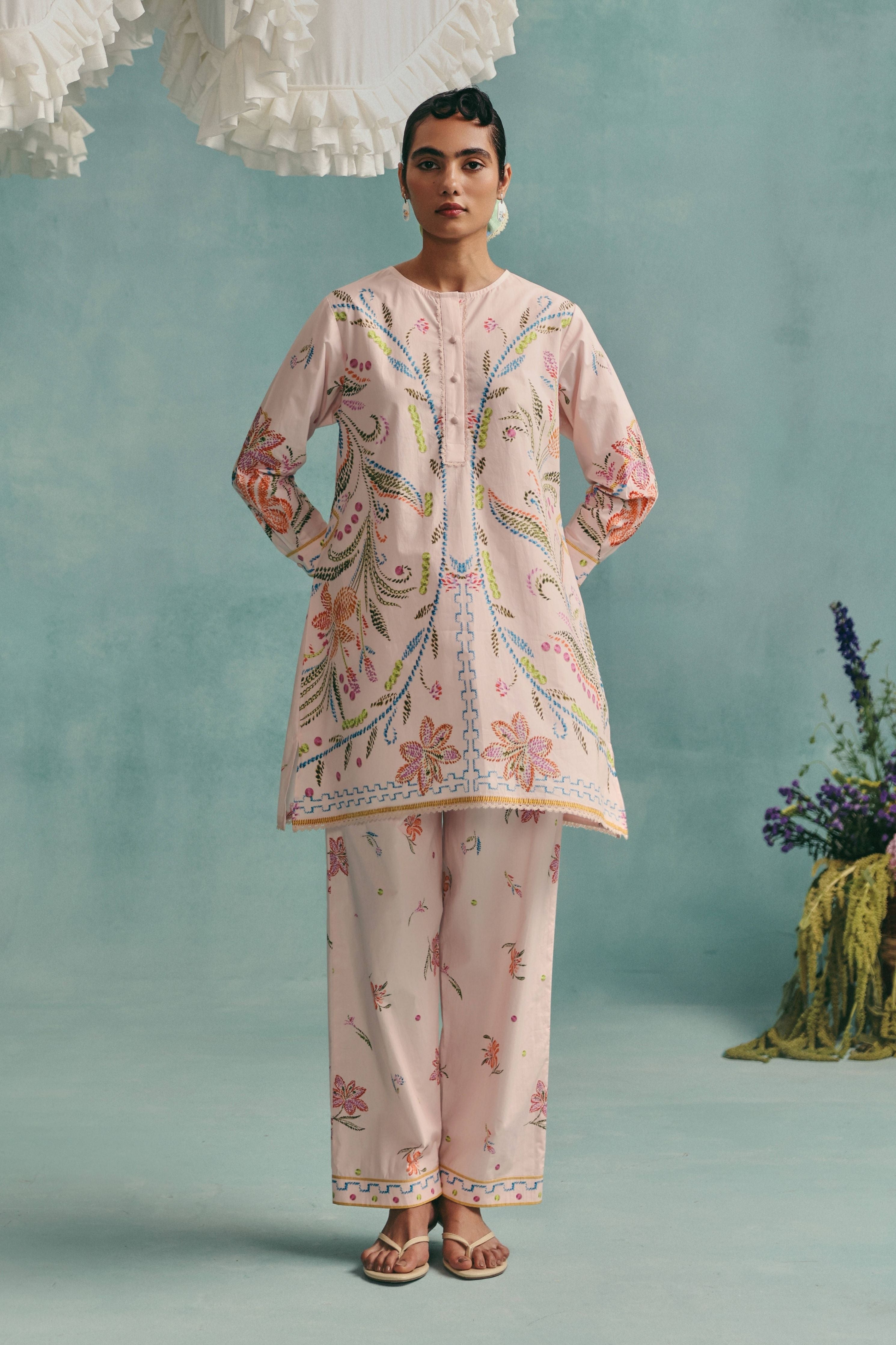 Hibiscus Round Neck Kurta Set Pink