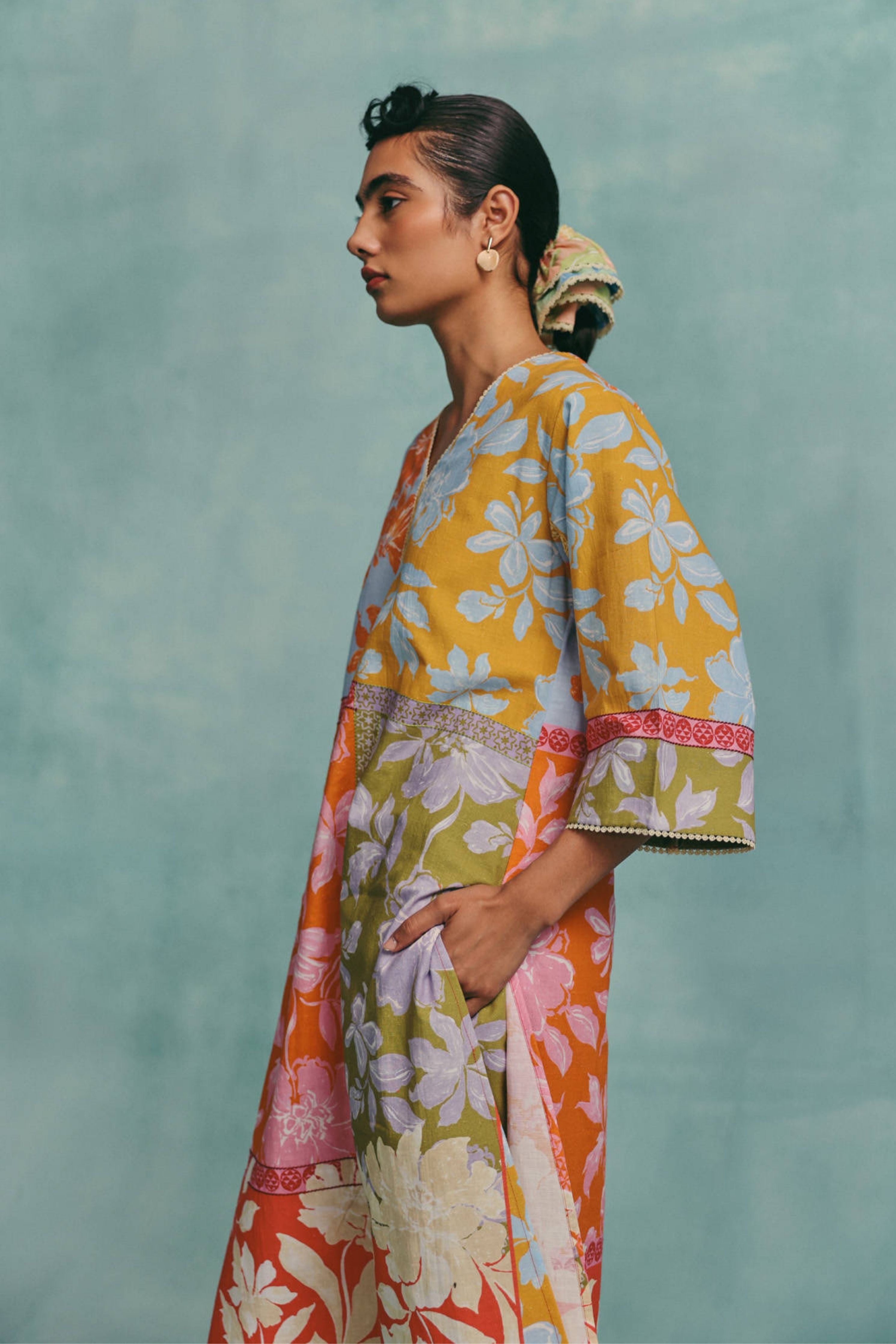 Patchwork Vneck Kurta Set