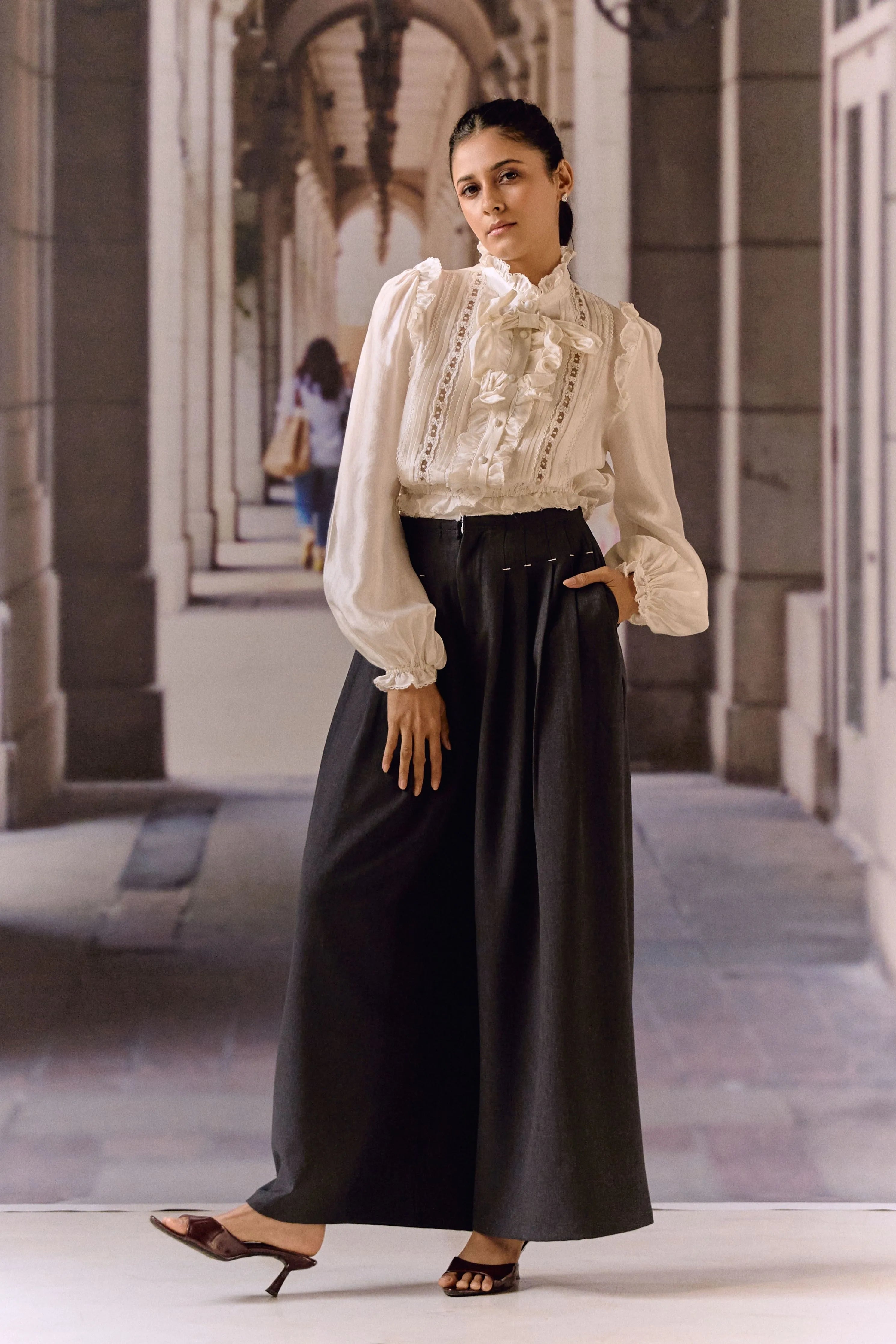 Pintuck Wide-Leg Trousers- Dark Grey