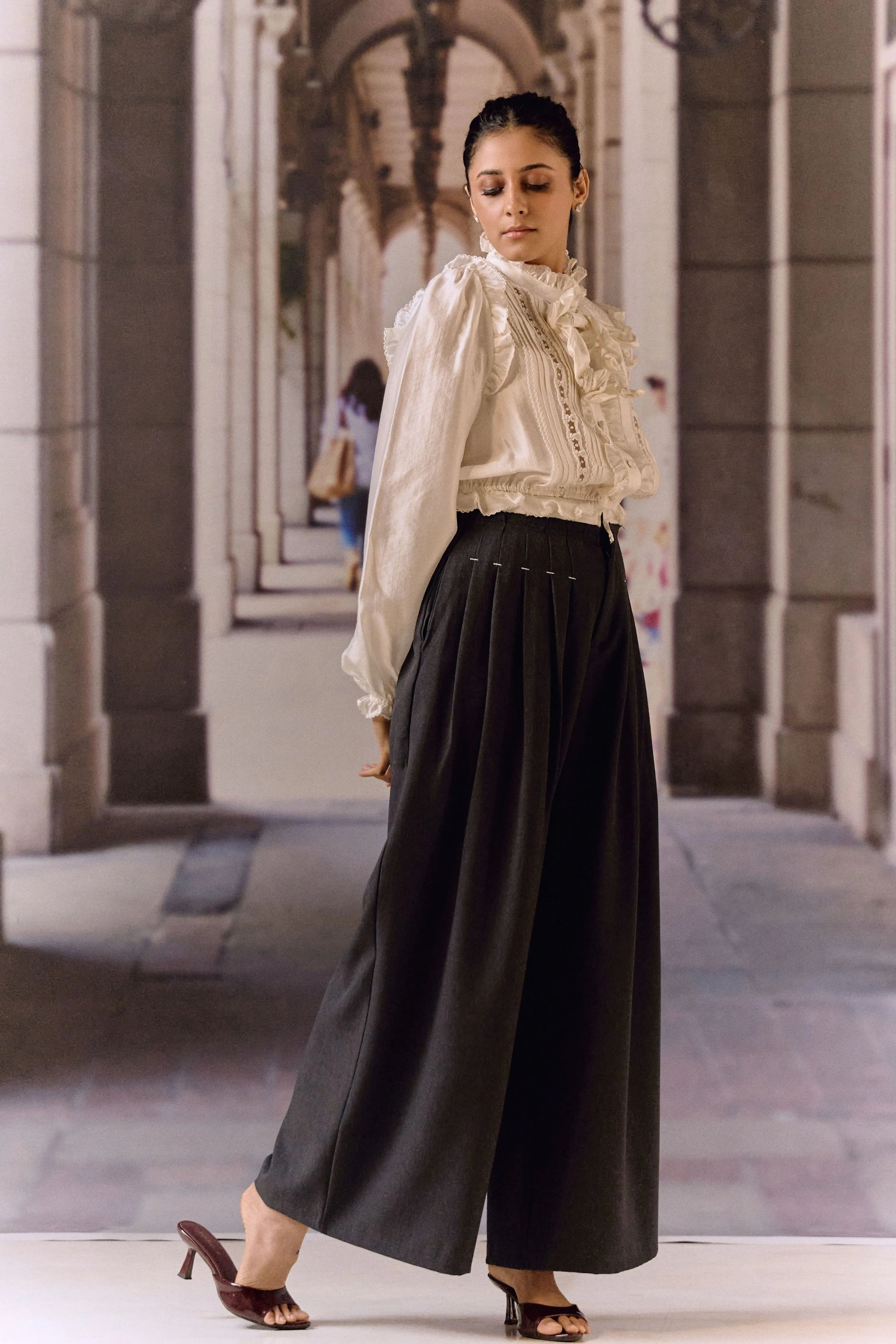 Pintuck Wide-Leg Trousers- Dark Grey