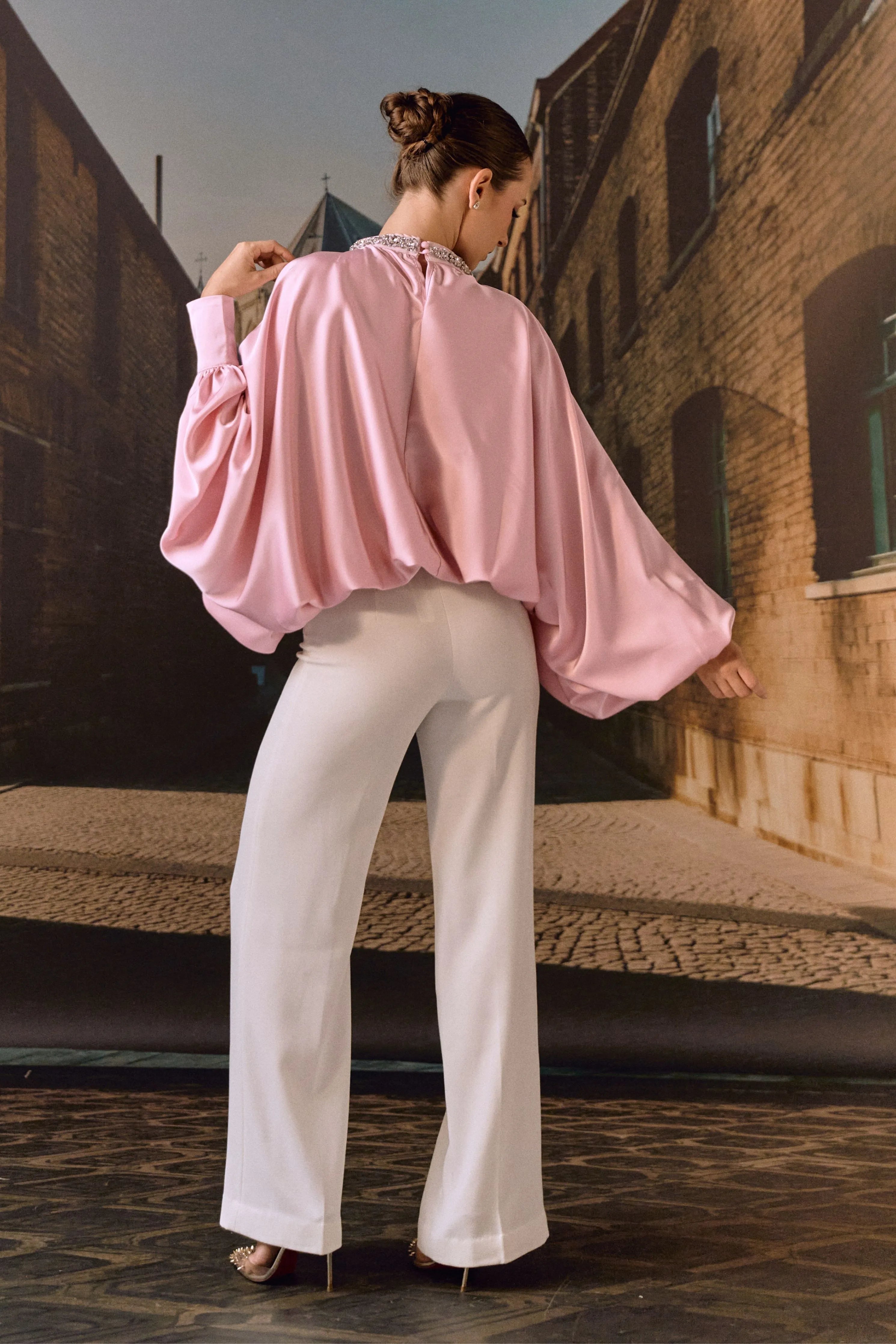 Crystal Embellished Satin Kaftan Top- Blush pink