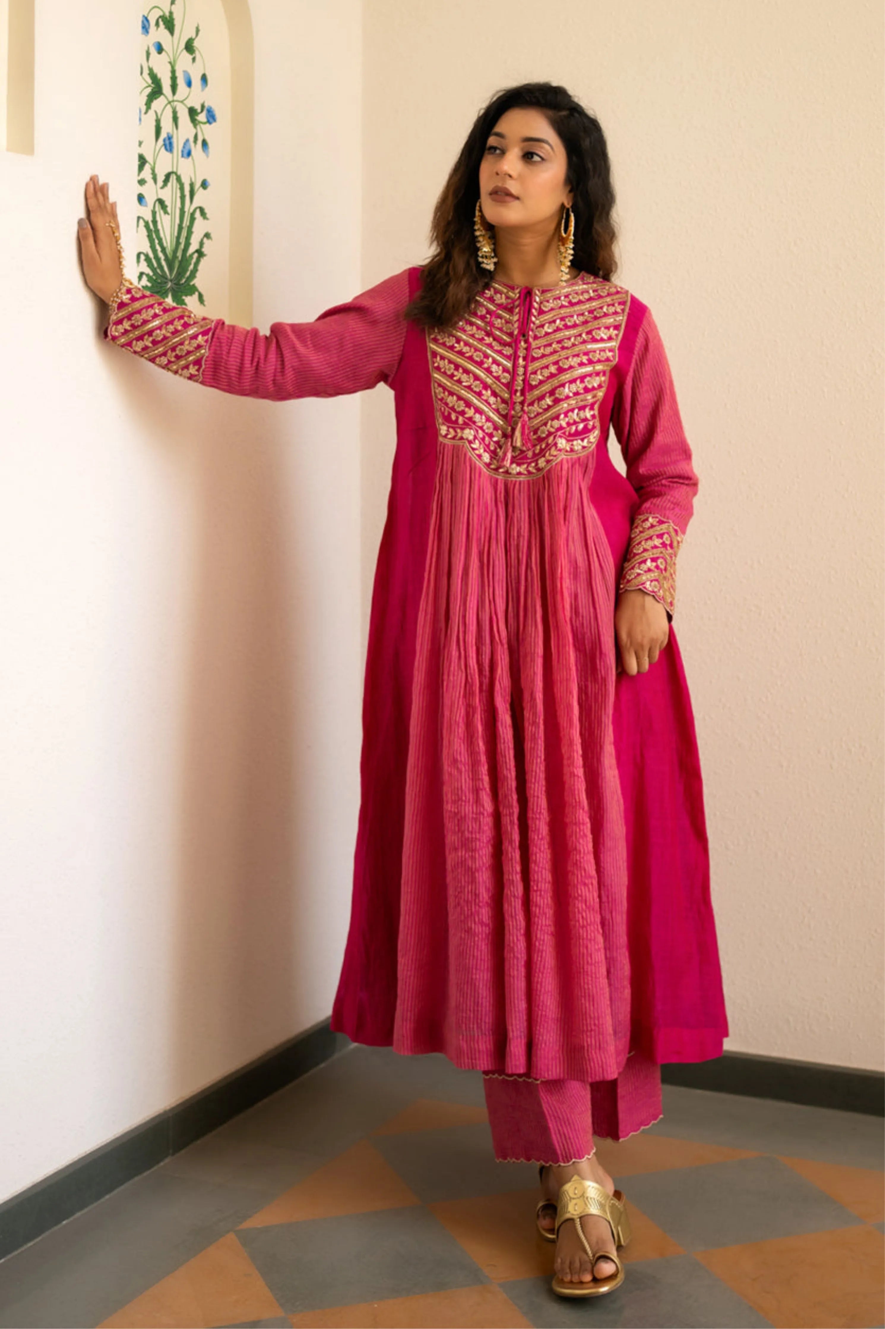 Pink Tissue Centre Gathered Kurta Set