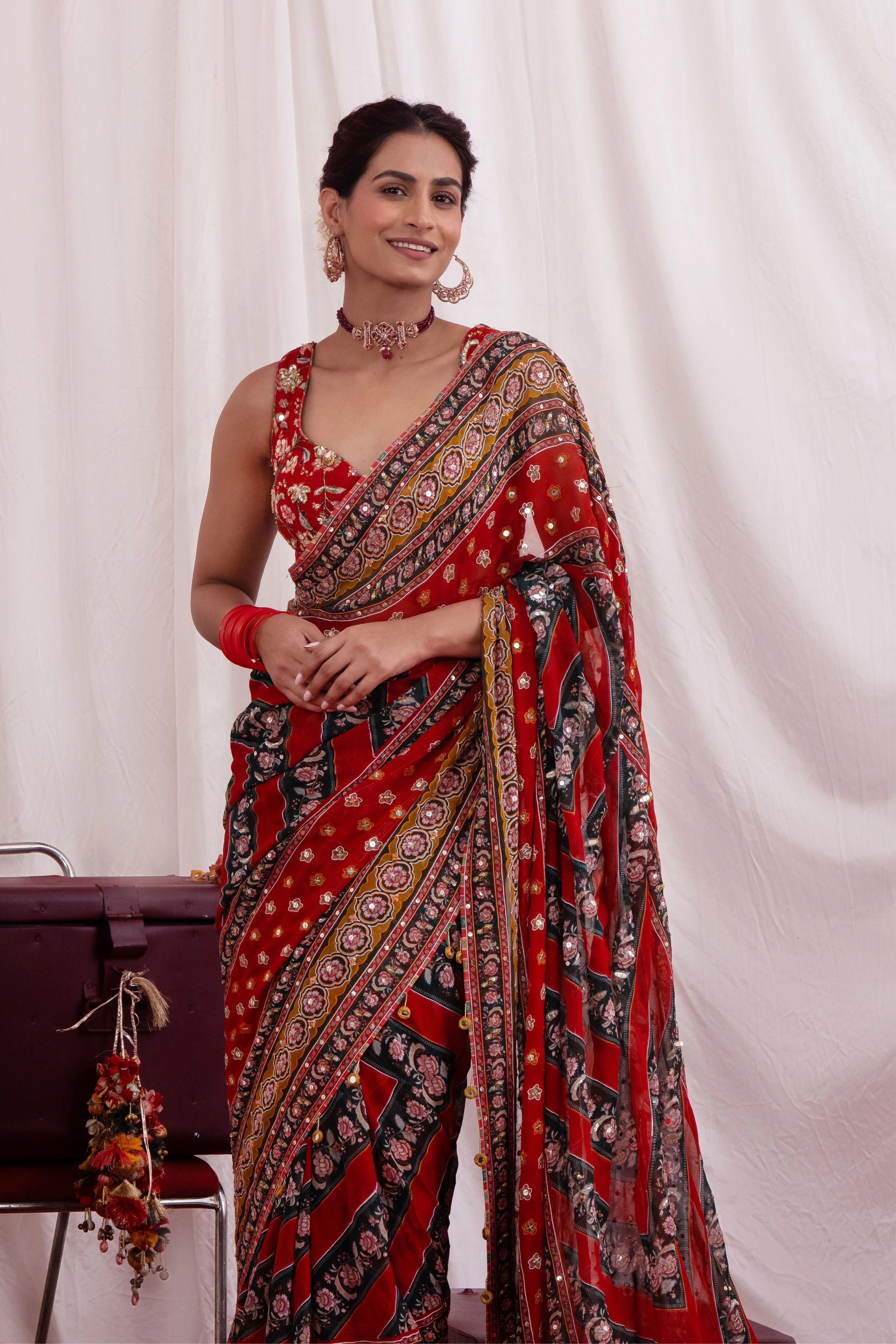 Gulnaar Sitara Saree