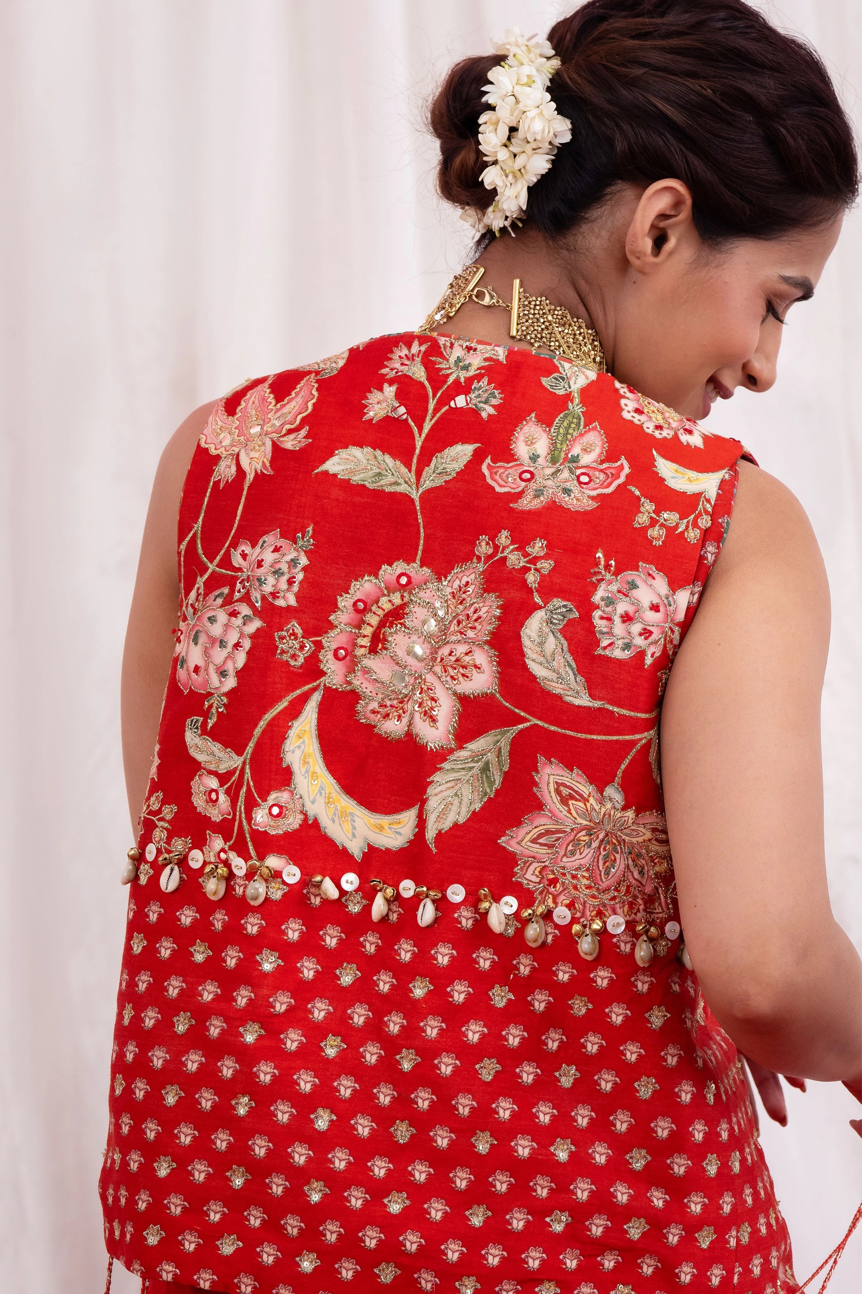 Gulnaar Jashn Jacket Set