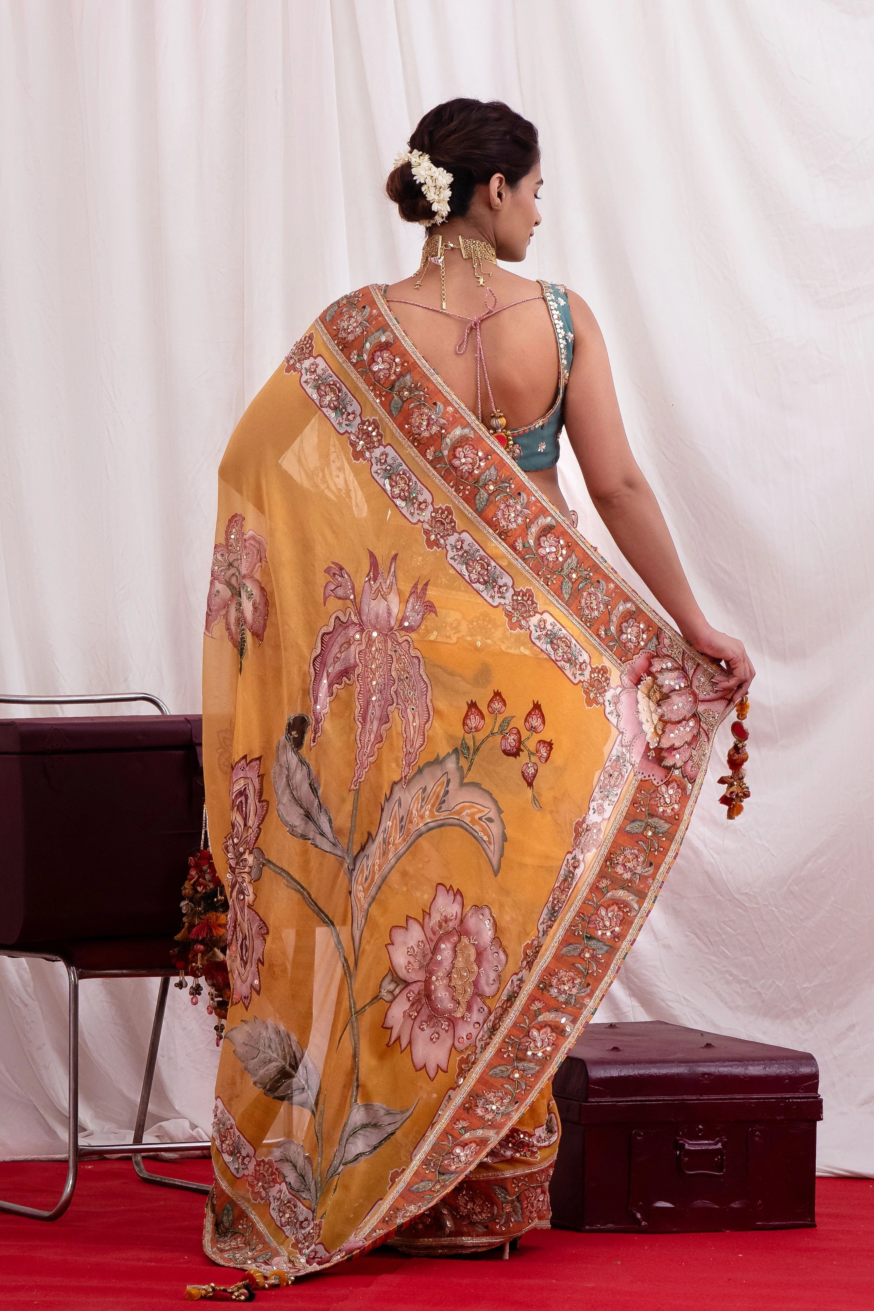 Sunehri Tarang Saree