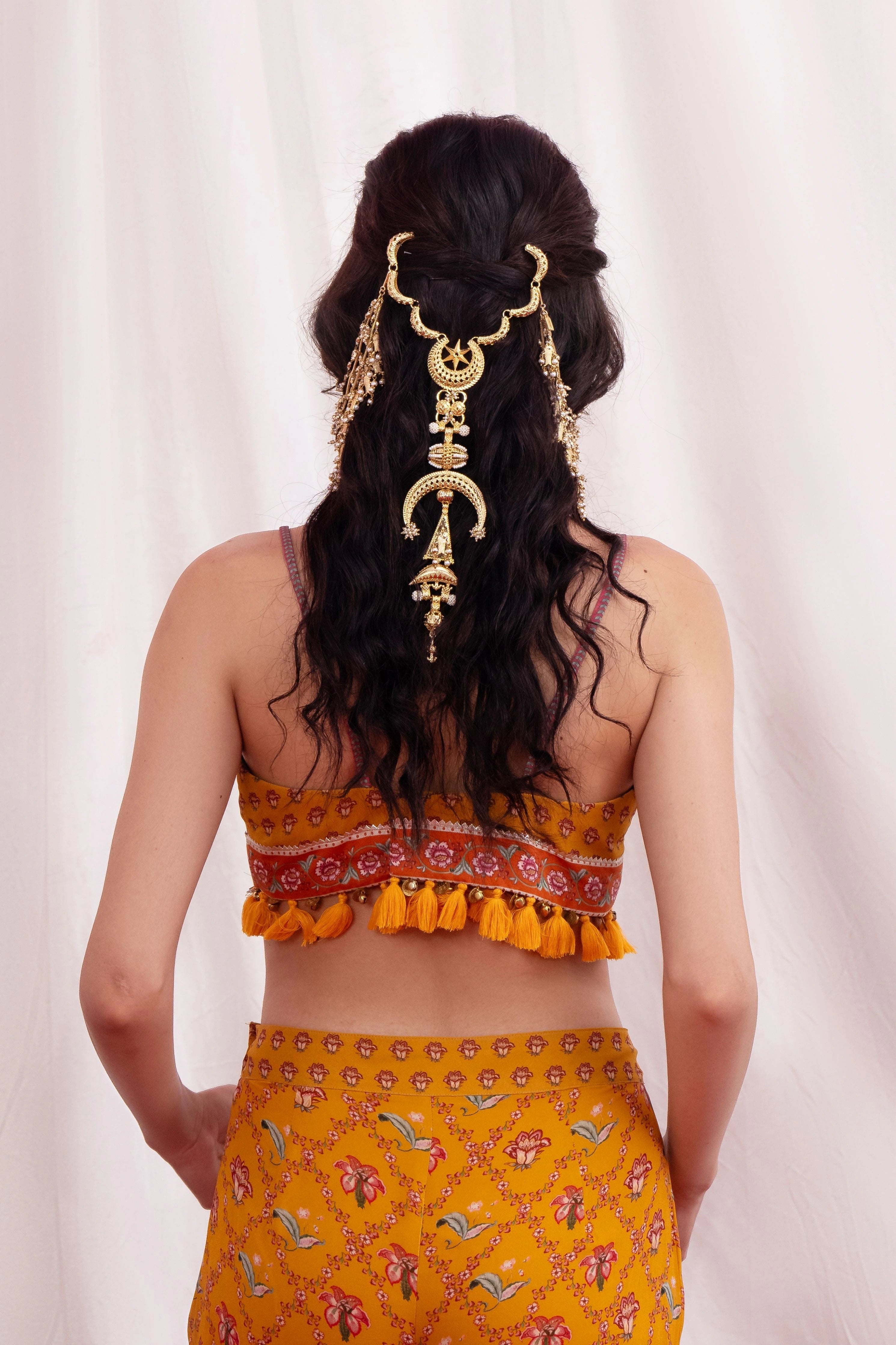 Sunehri Aabha Cape Sharara Set