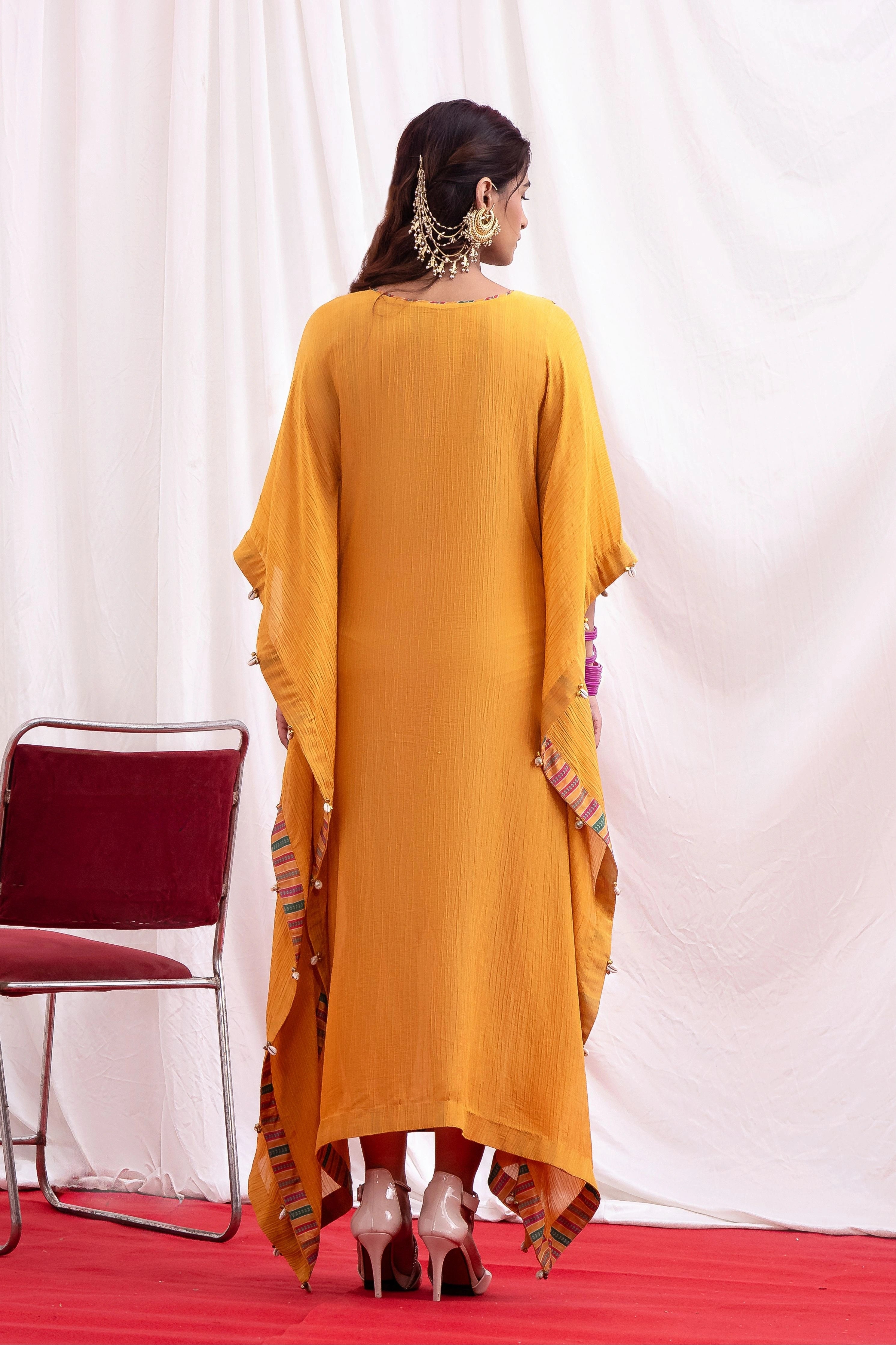 Sunehri Savera Kaftan