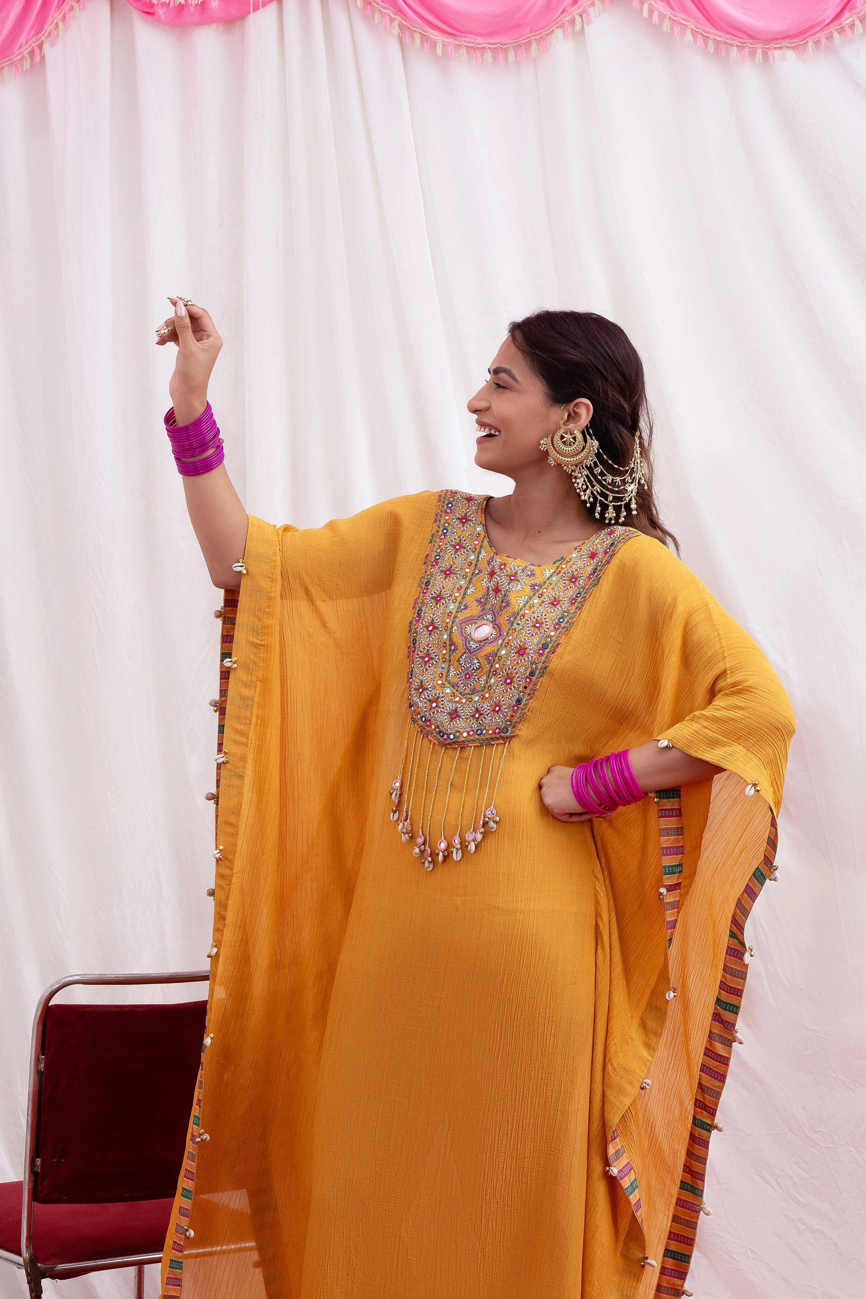 Sunehri Savera Kaftan