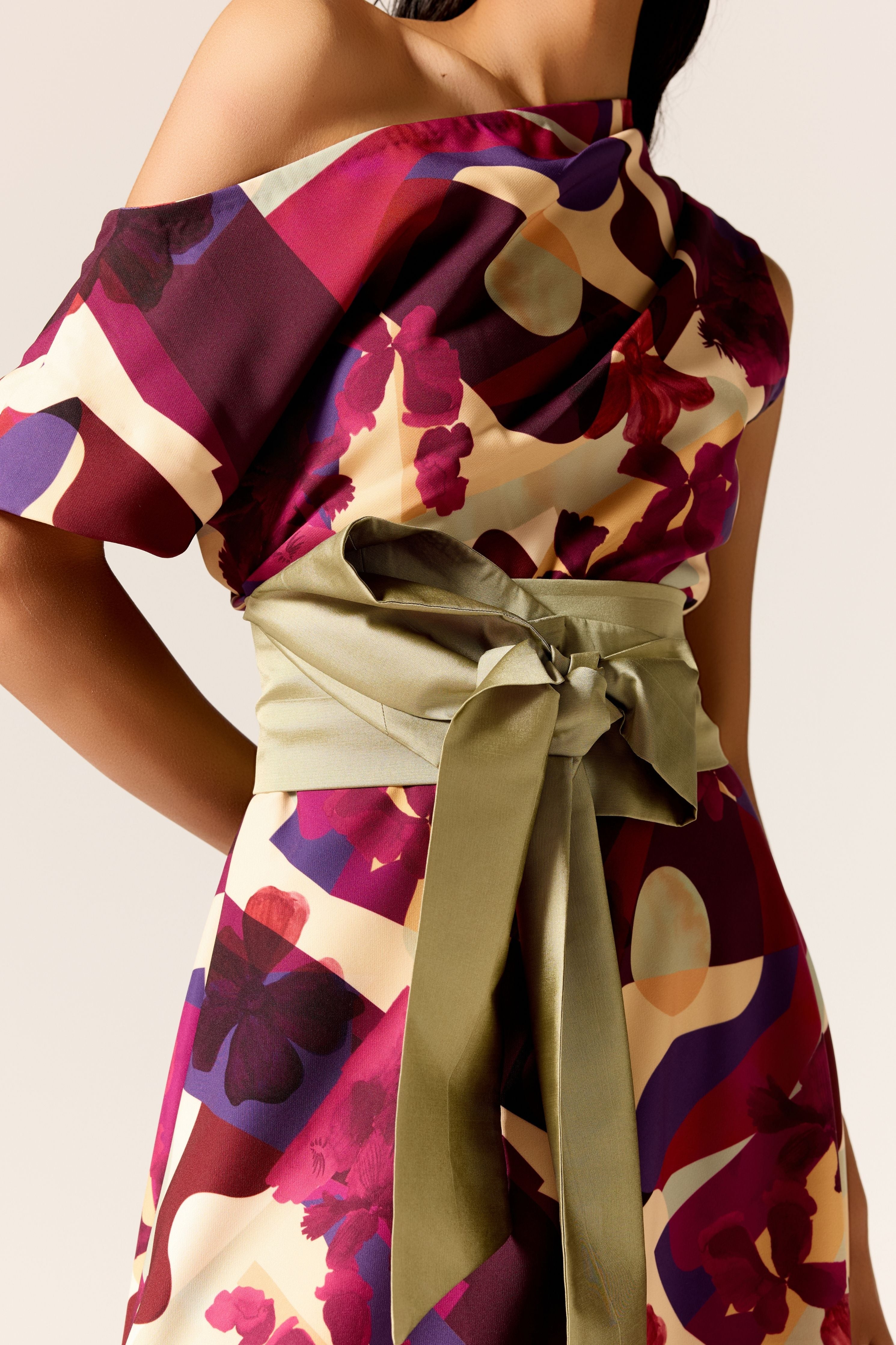 Vela Dress