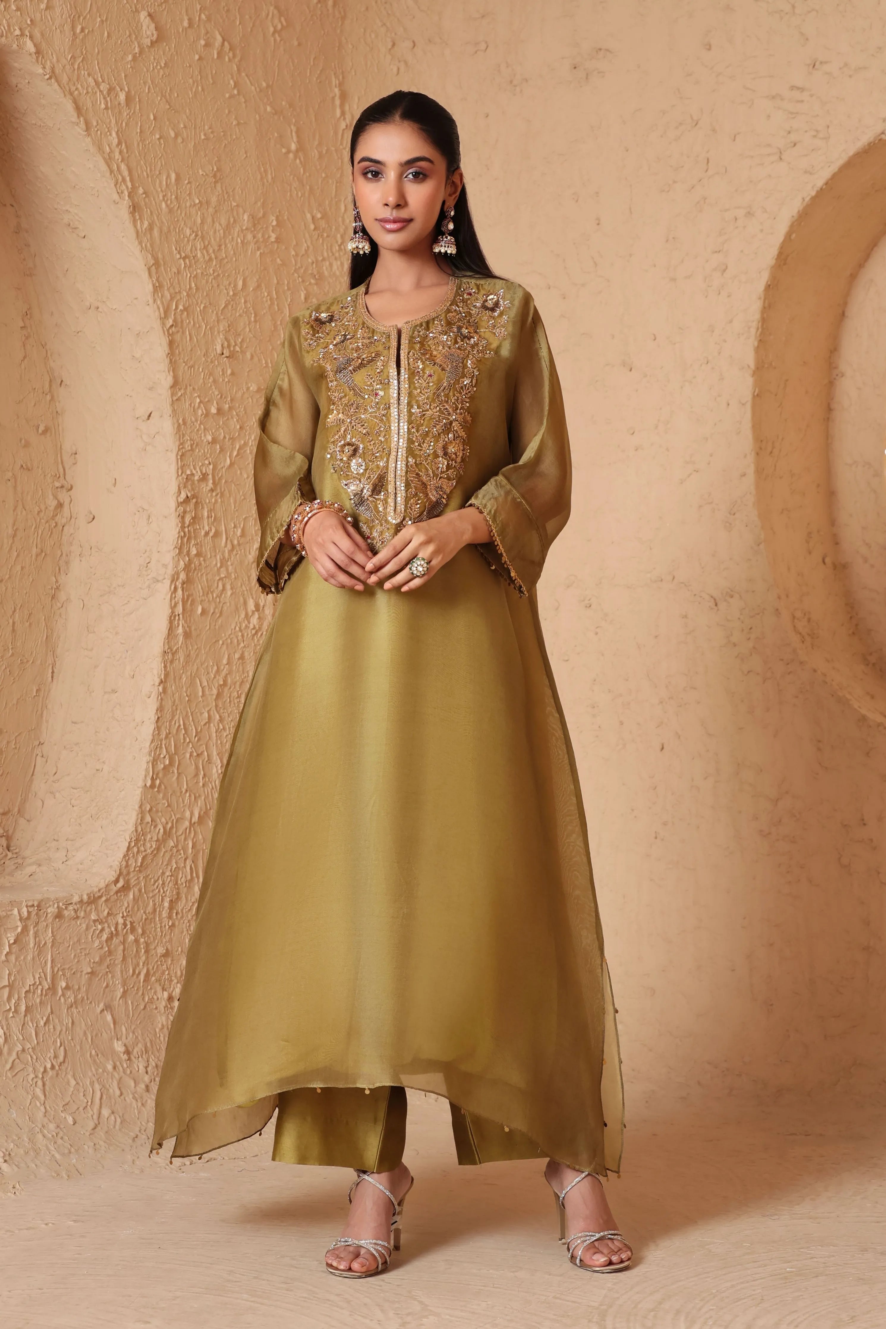 Mehrang Olive Green Kaftan Kurta Set