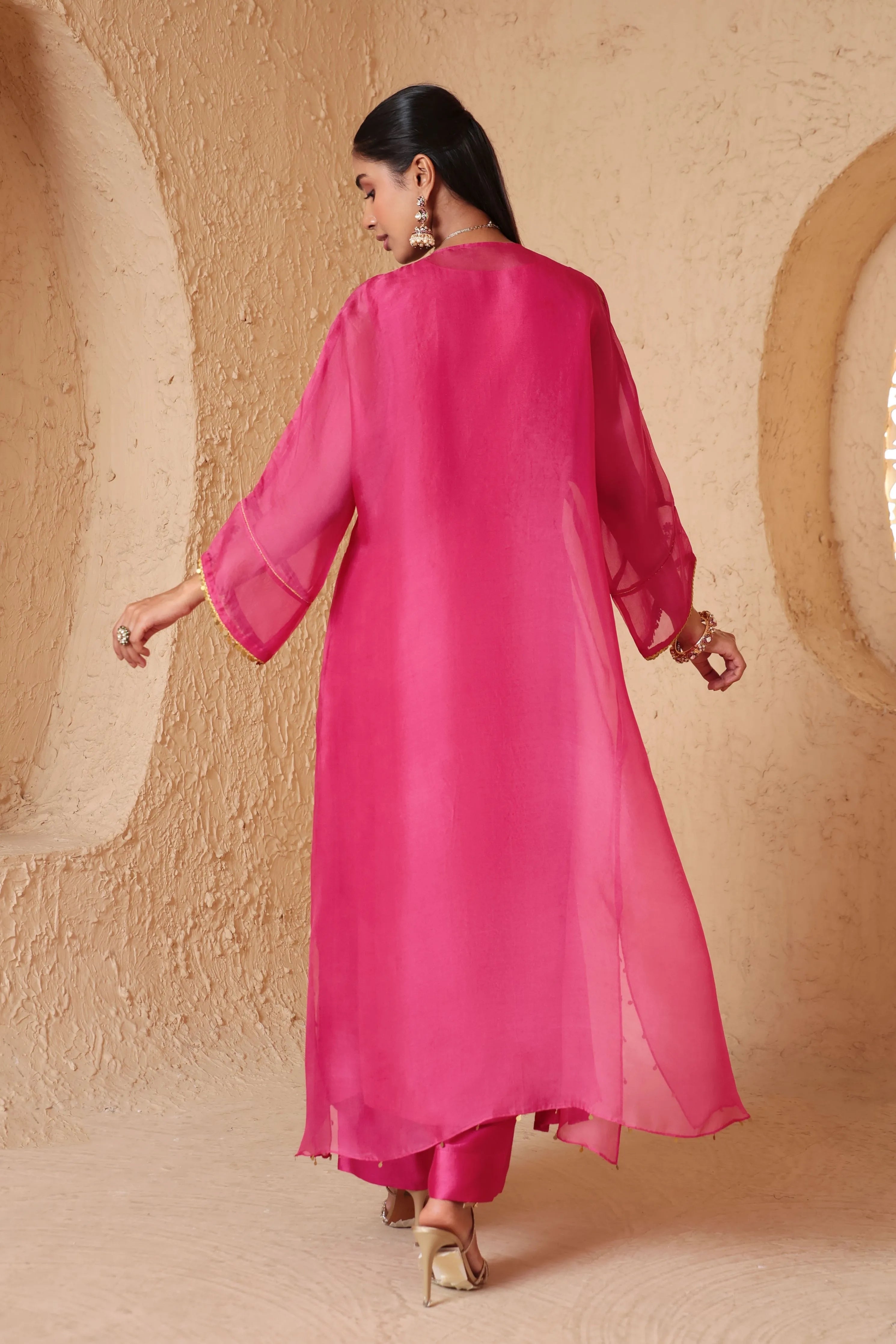 Mehrang Pink Kaftan Kurta Set
