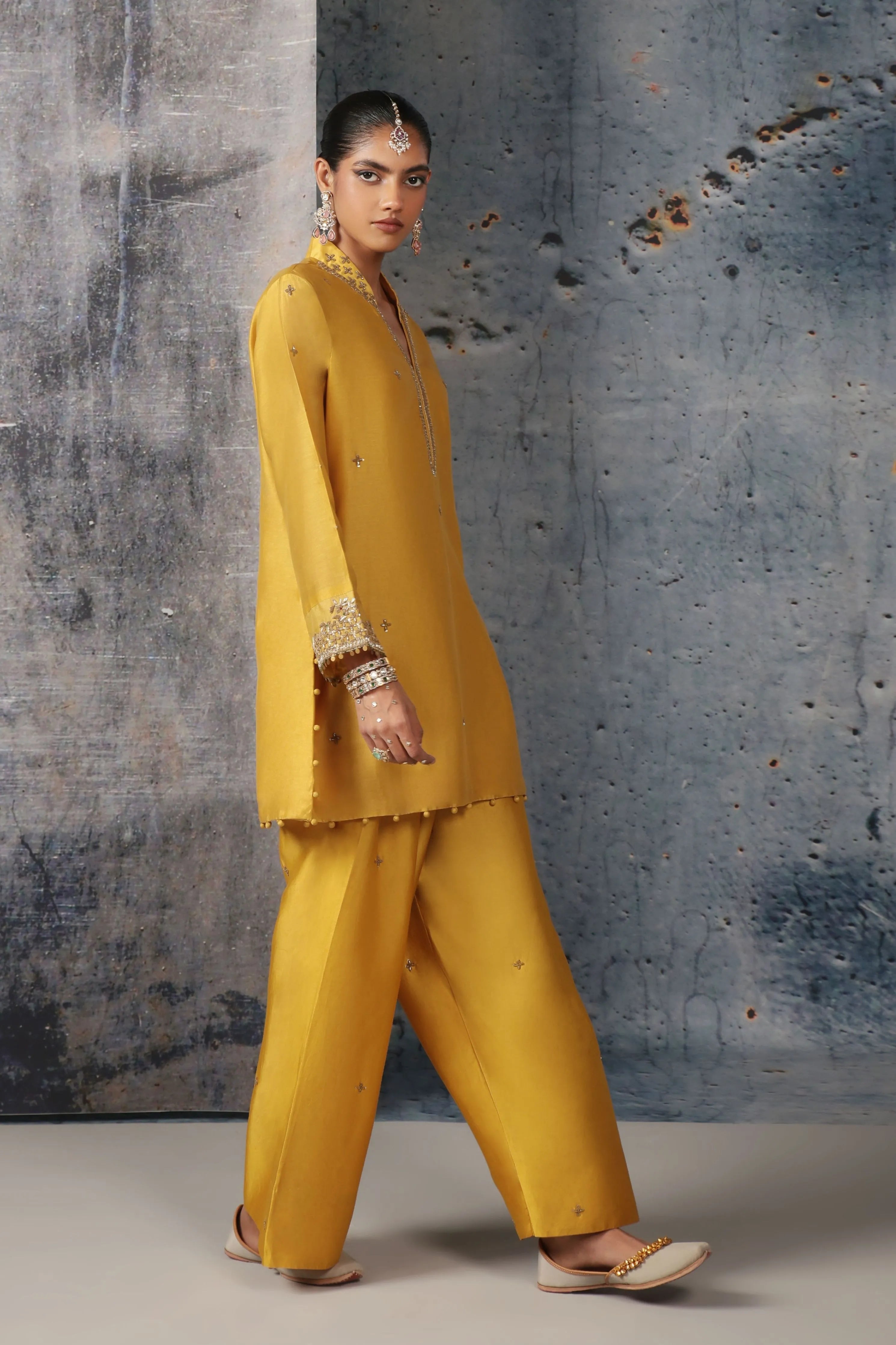 Mehrang Yellow Short Buti Kurta Set