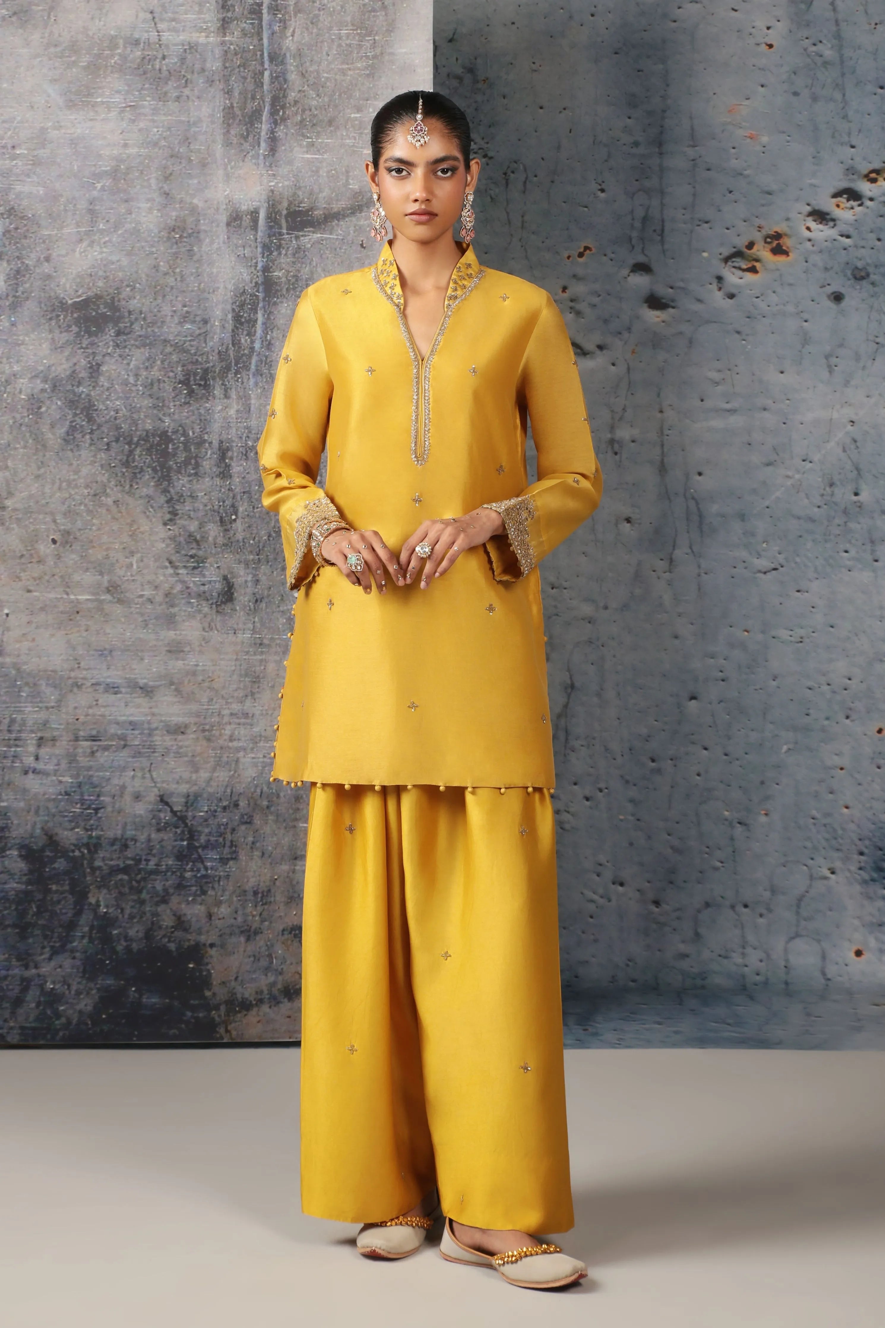 Mehrang Yellow Short Buti Kurta Set