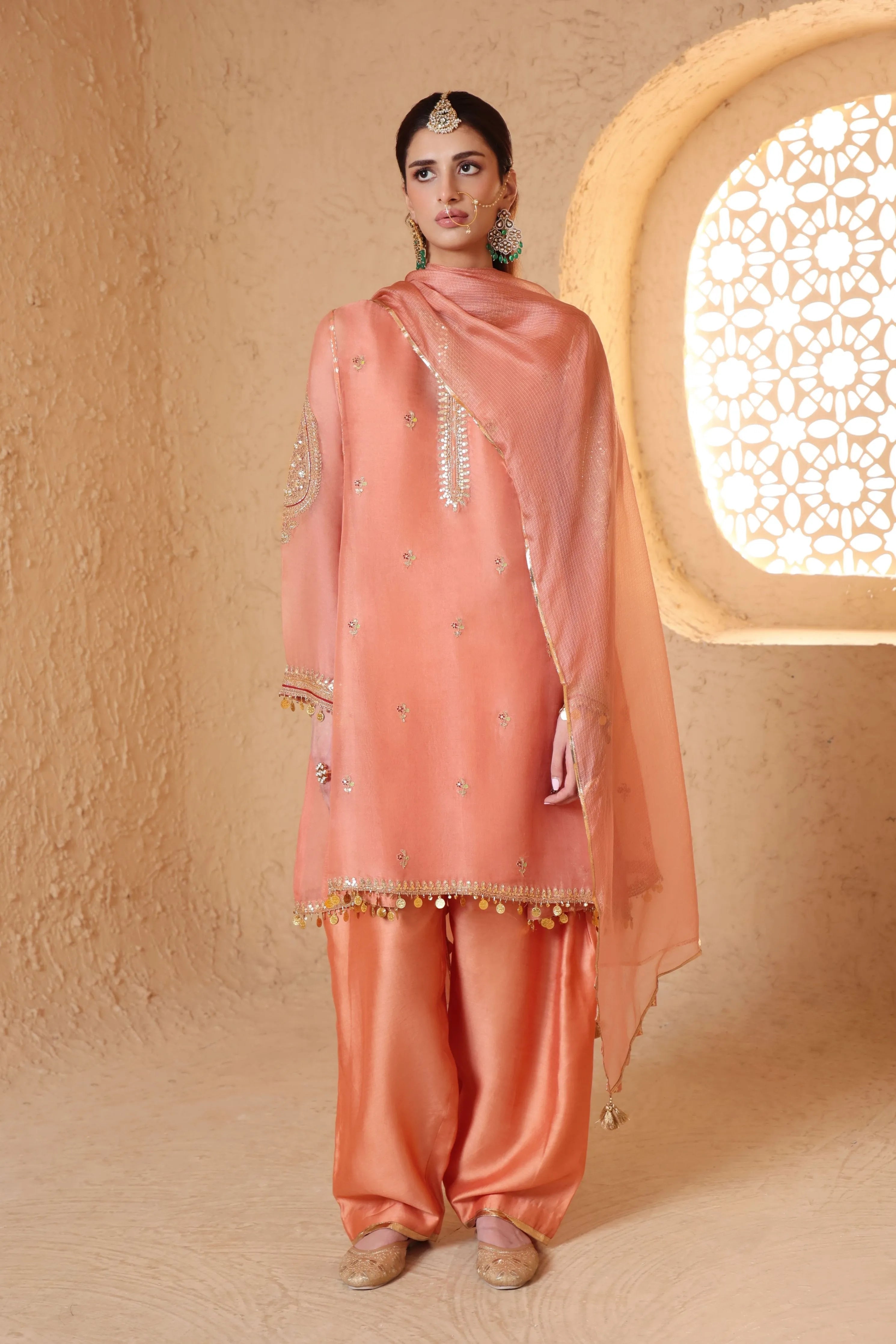 Mehrang Peach Short Pheran Kurta Set