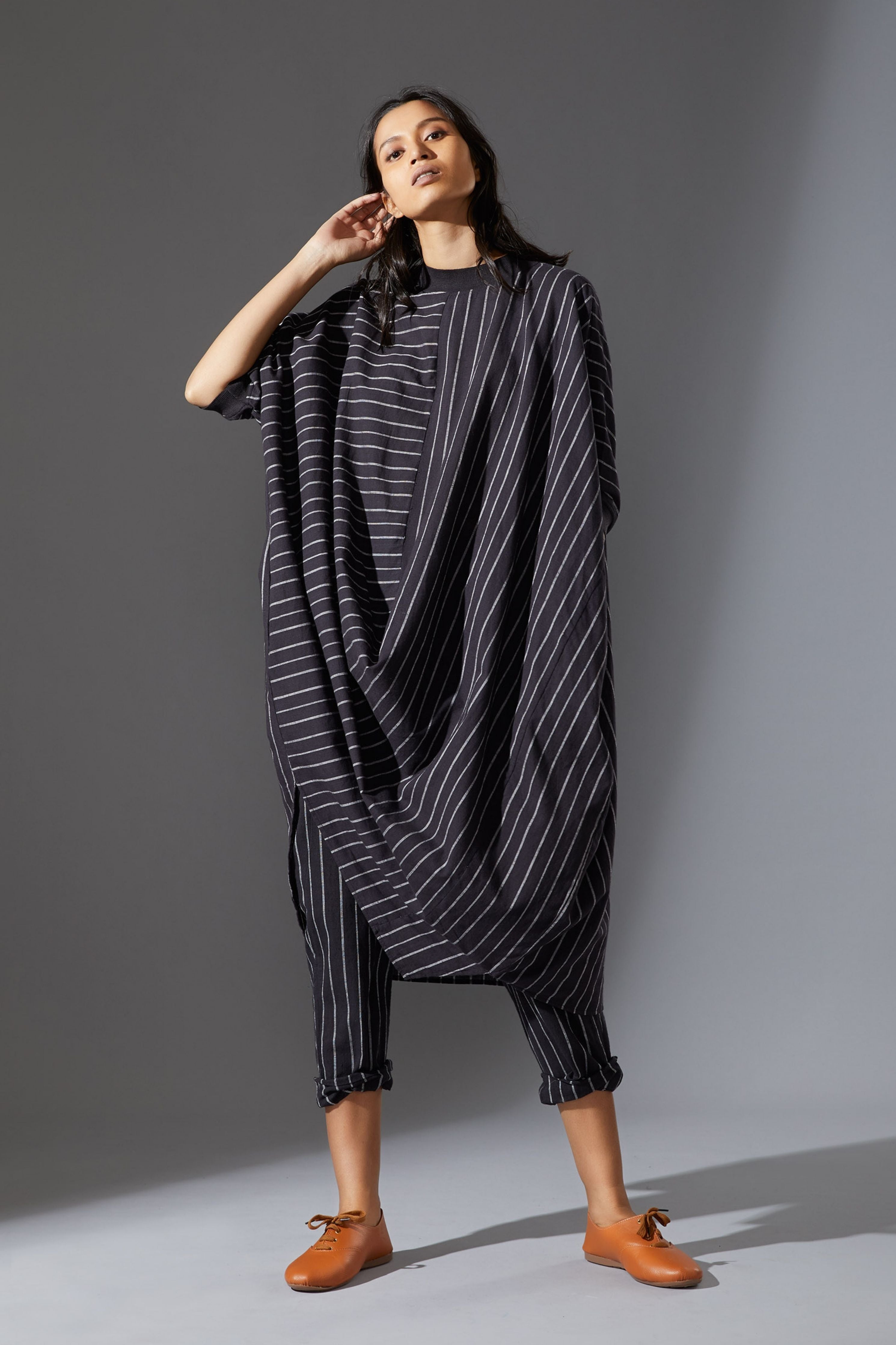 Mati Ribbed Collar Black Cowl Tunic Set with Pants