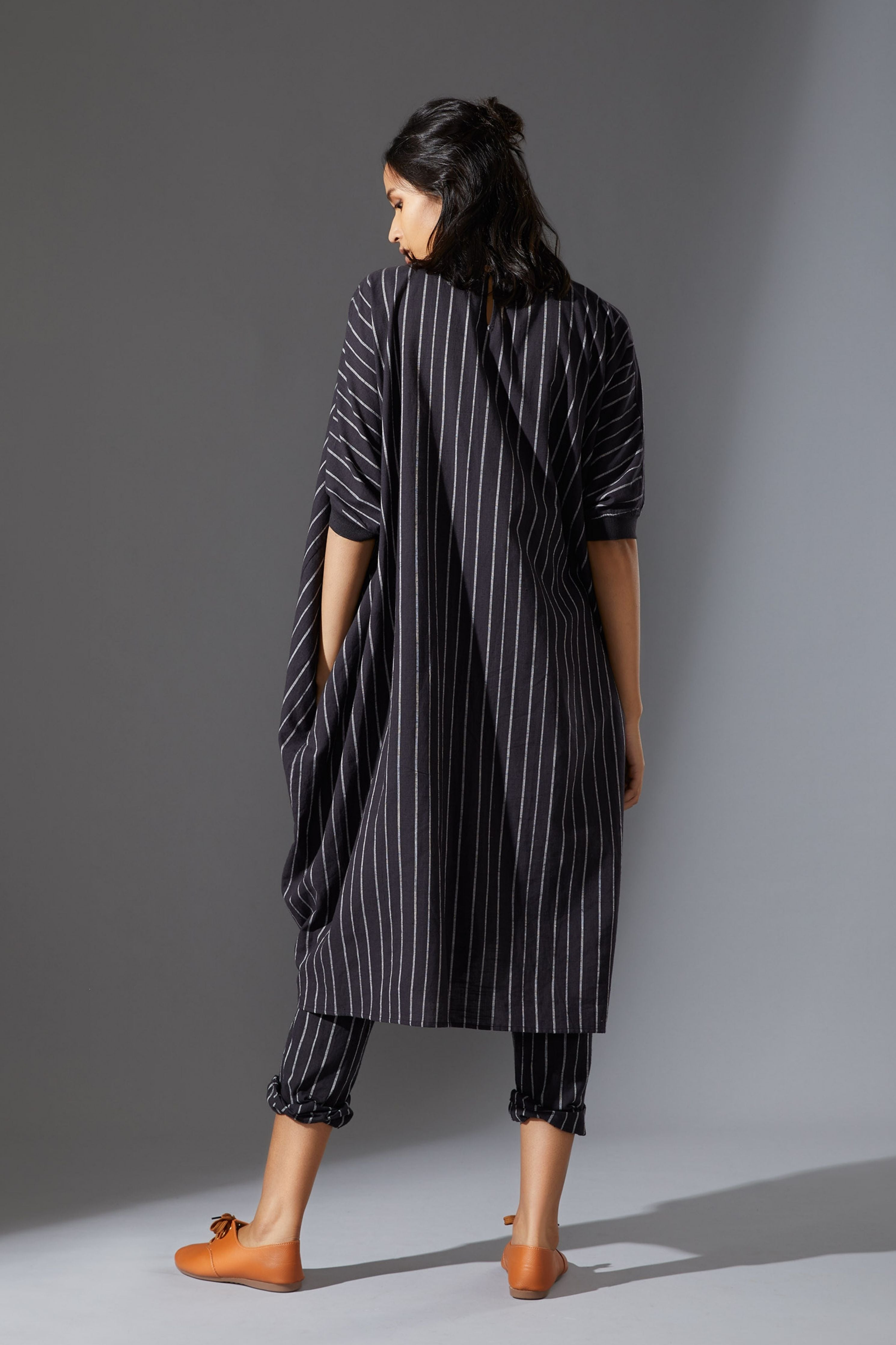 Mati Ribbed Collar Black Cowl Tunic Set with Pants