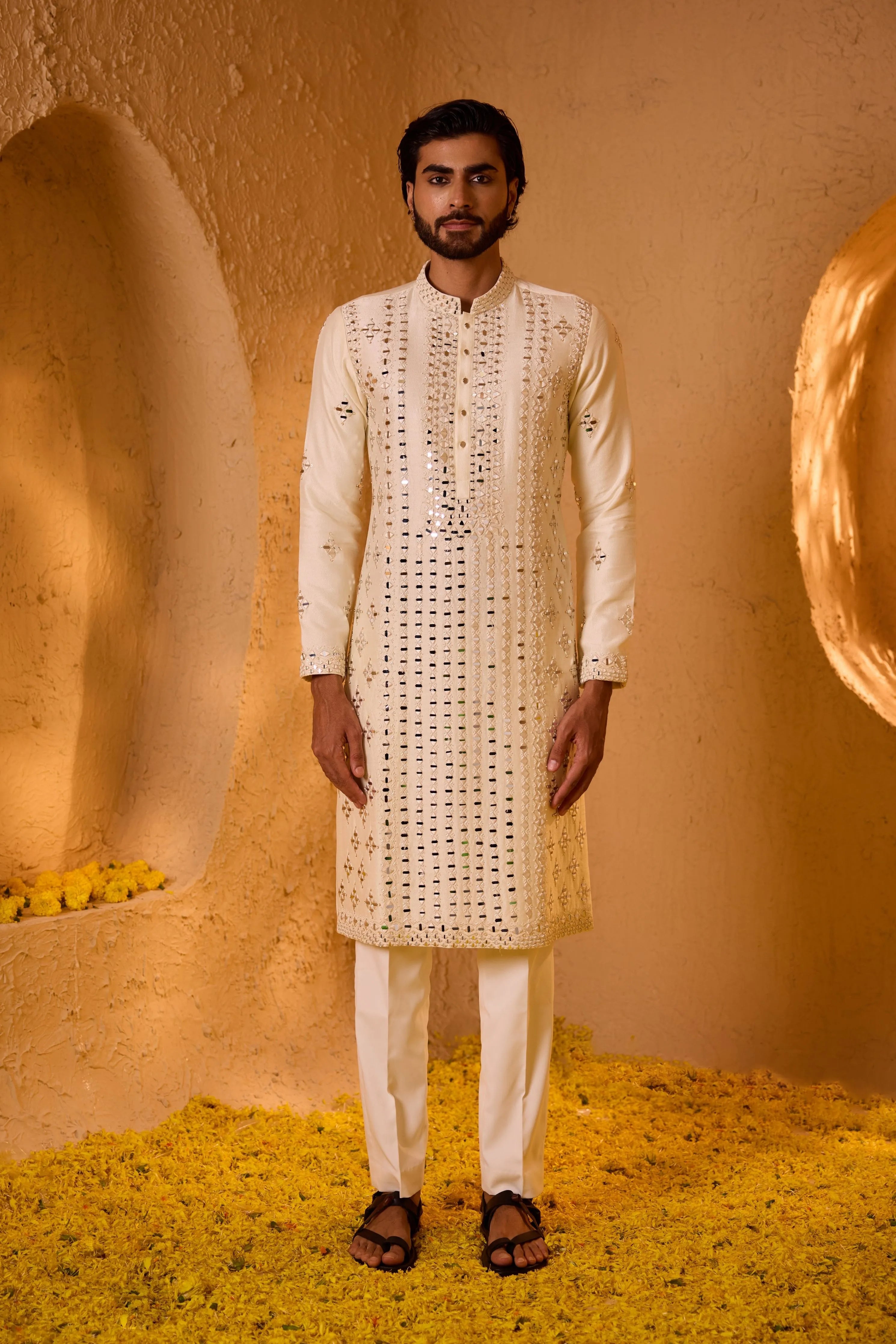 Varunesh Kurta Set