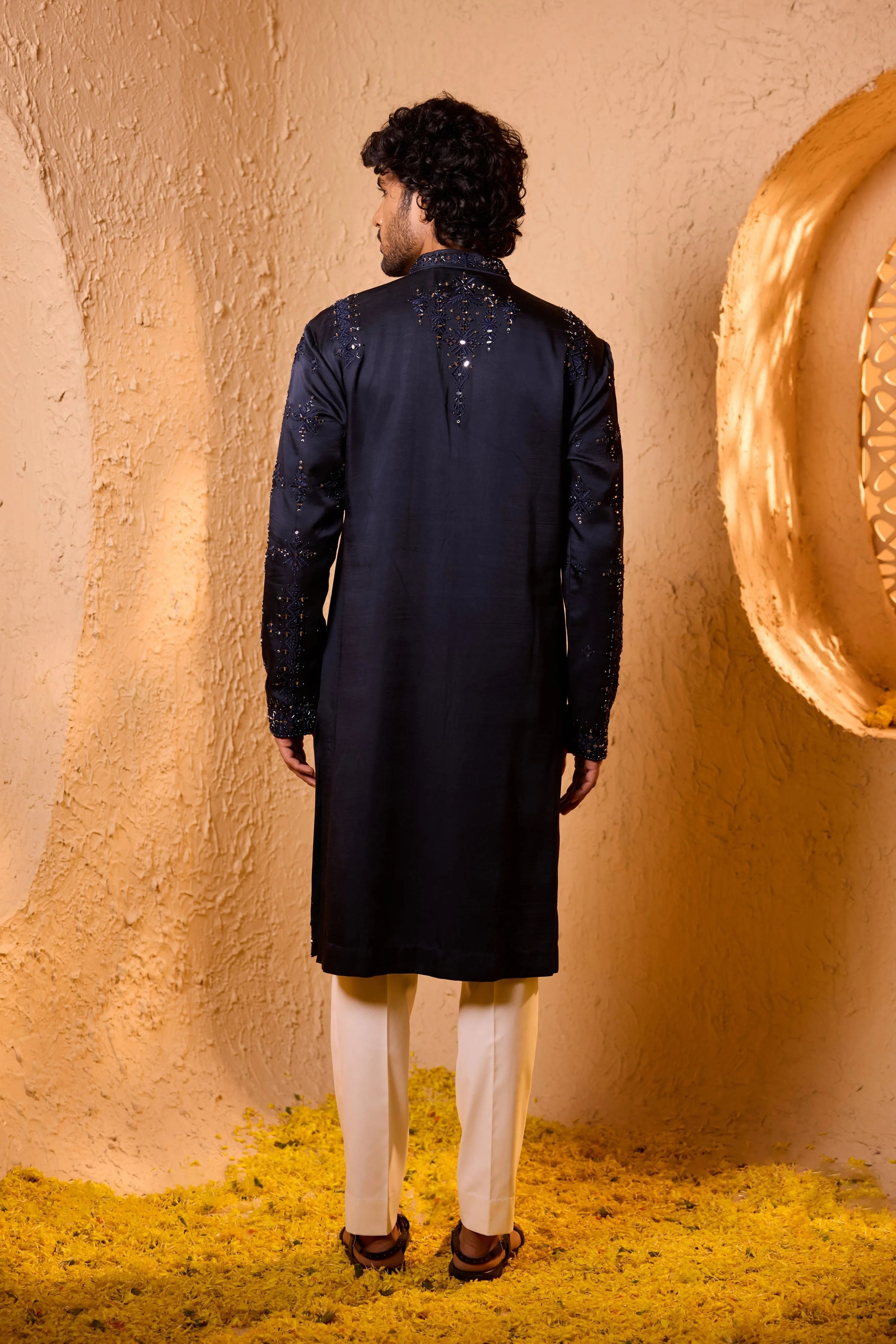 Adhyant Kurta Set