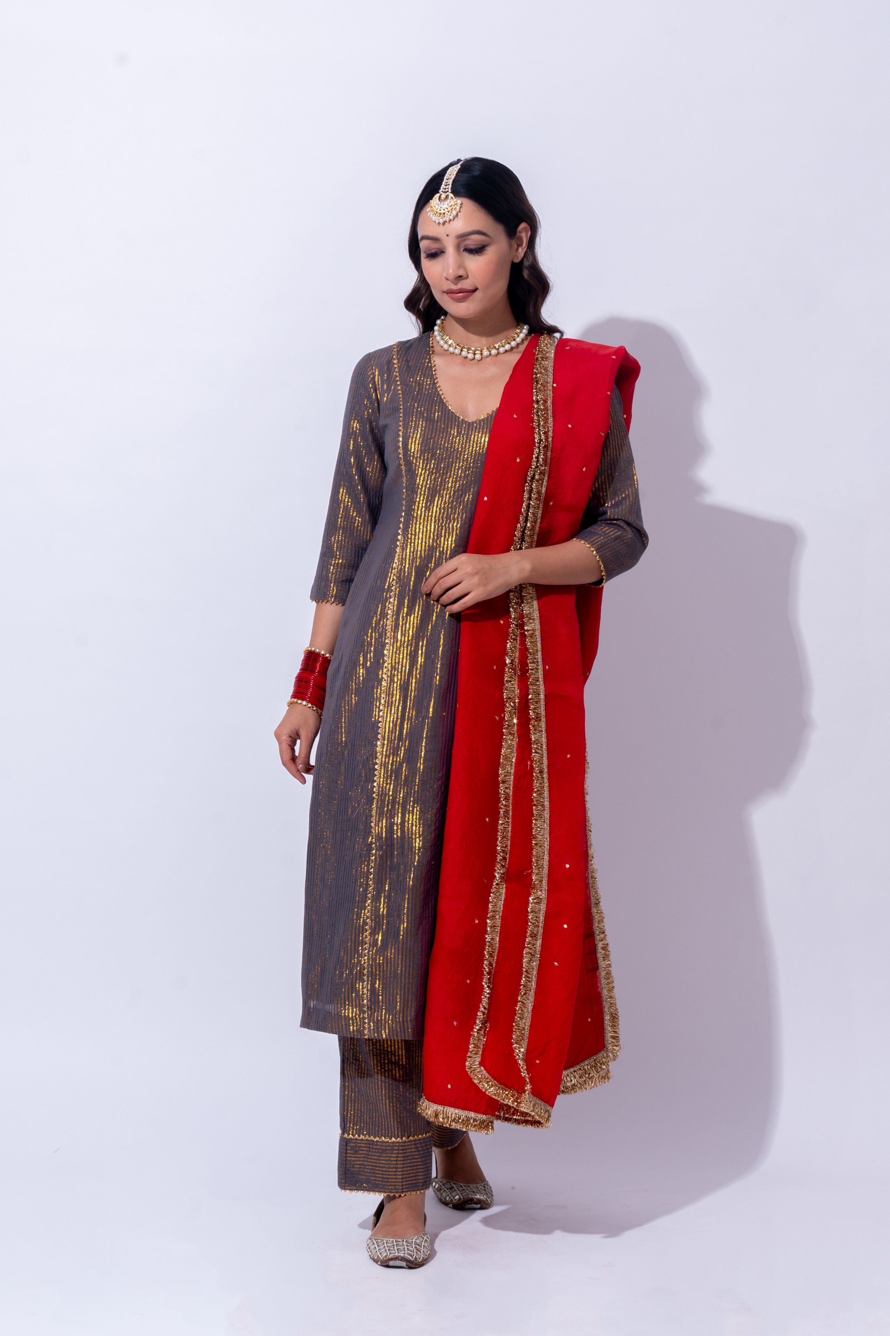 Mastani Zari Kurta Set