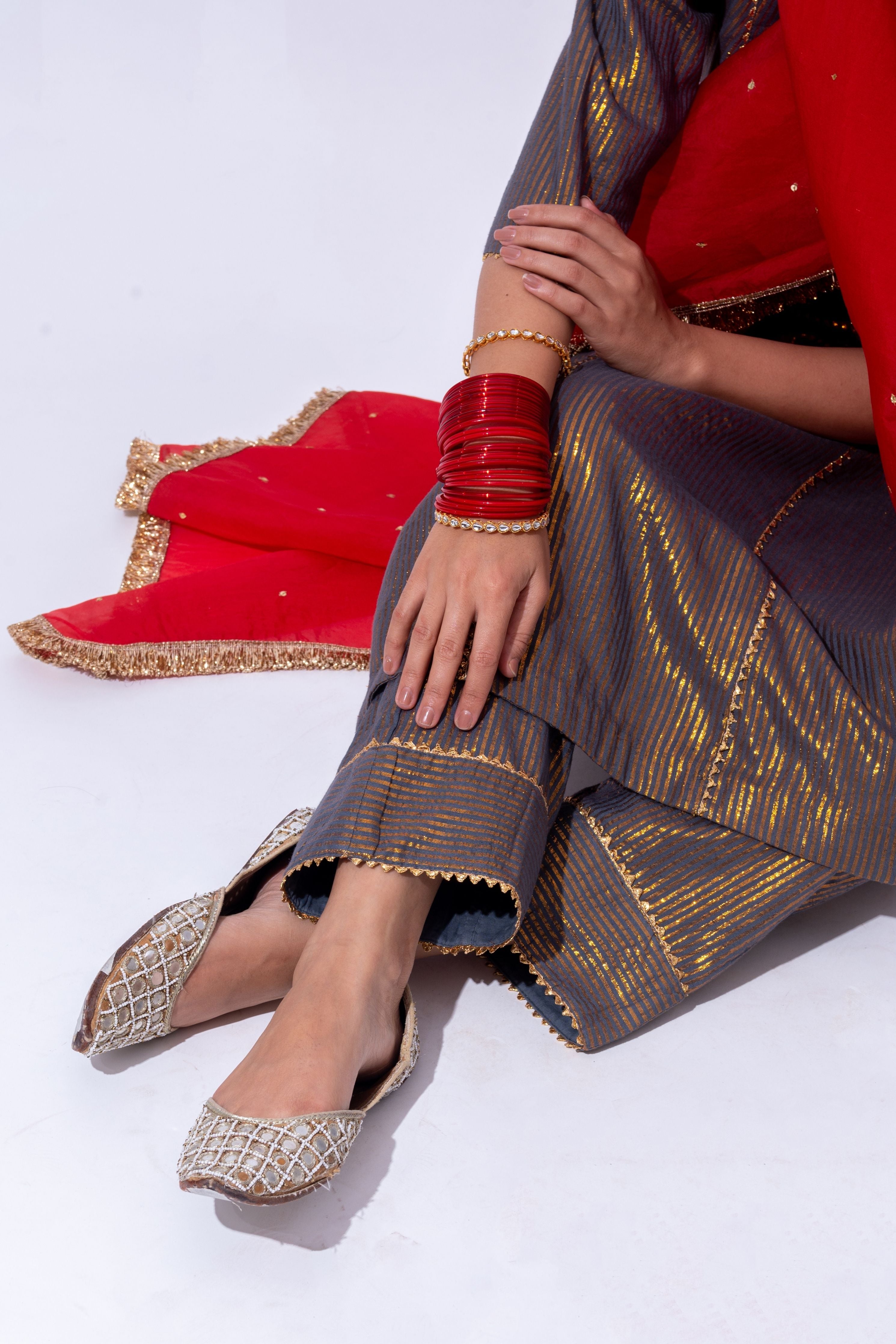 Mastani Zari Kurta Set