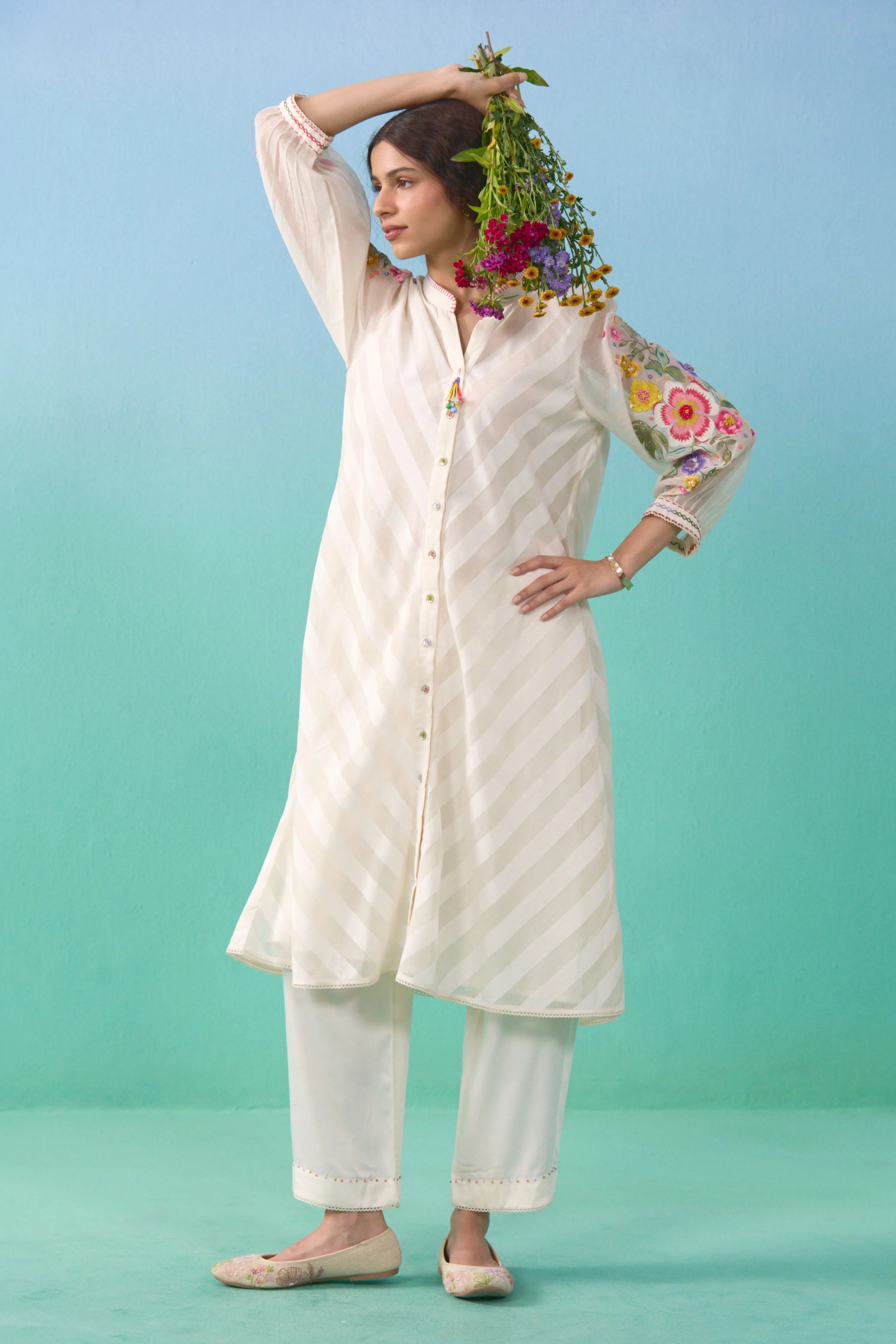 Aasma Button Down Kurta Set