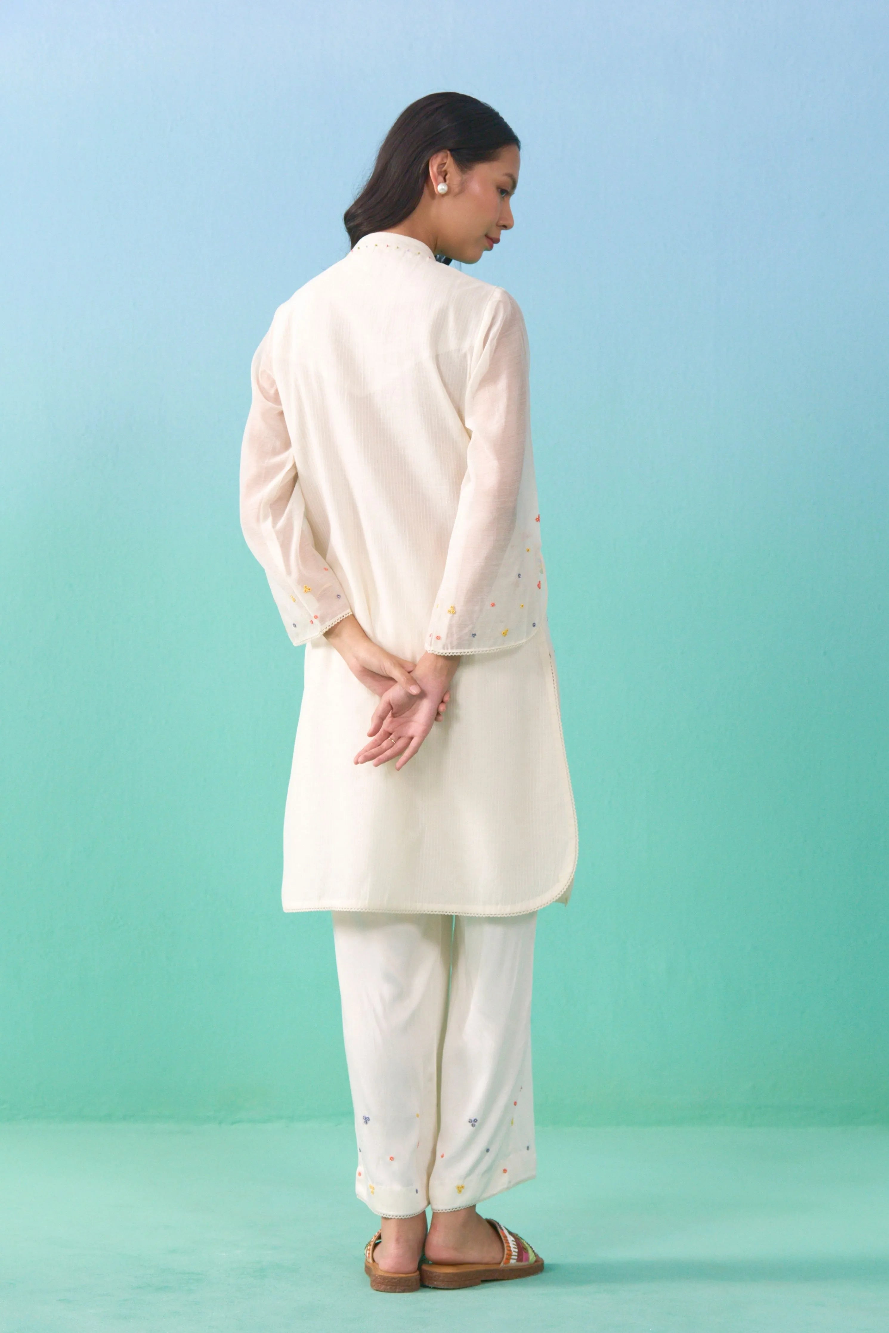Bageecha Kurta Set