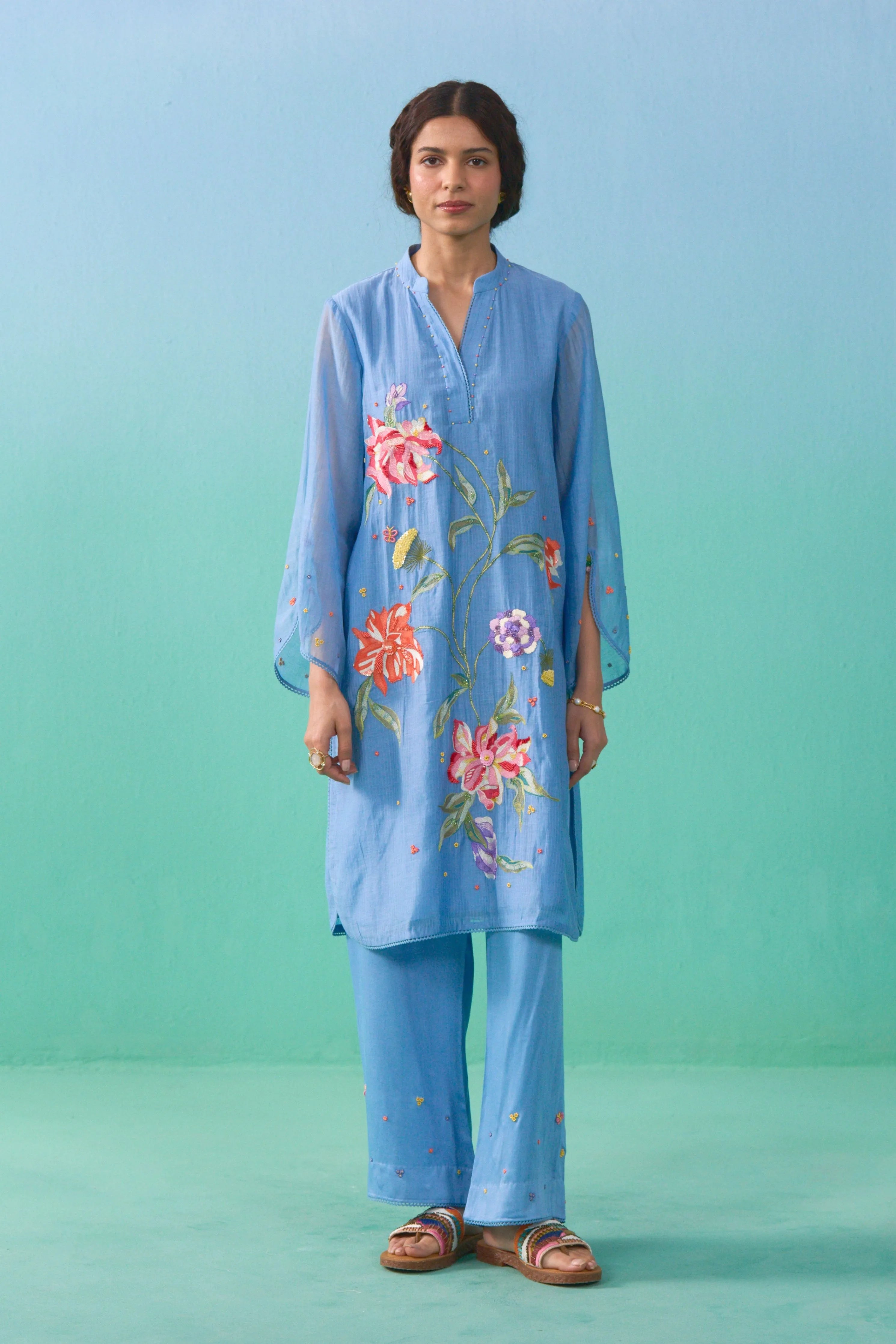 Blue Bageecha Kurta Set