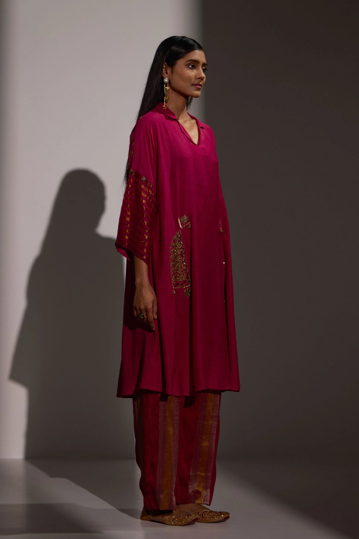 NIHAAR SET - PINK