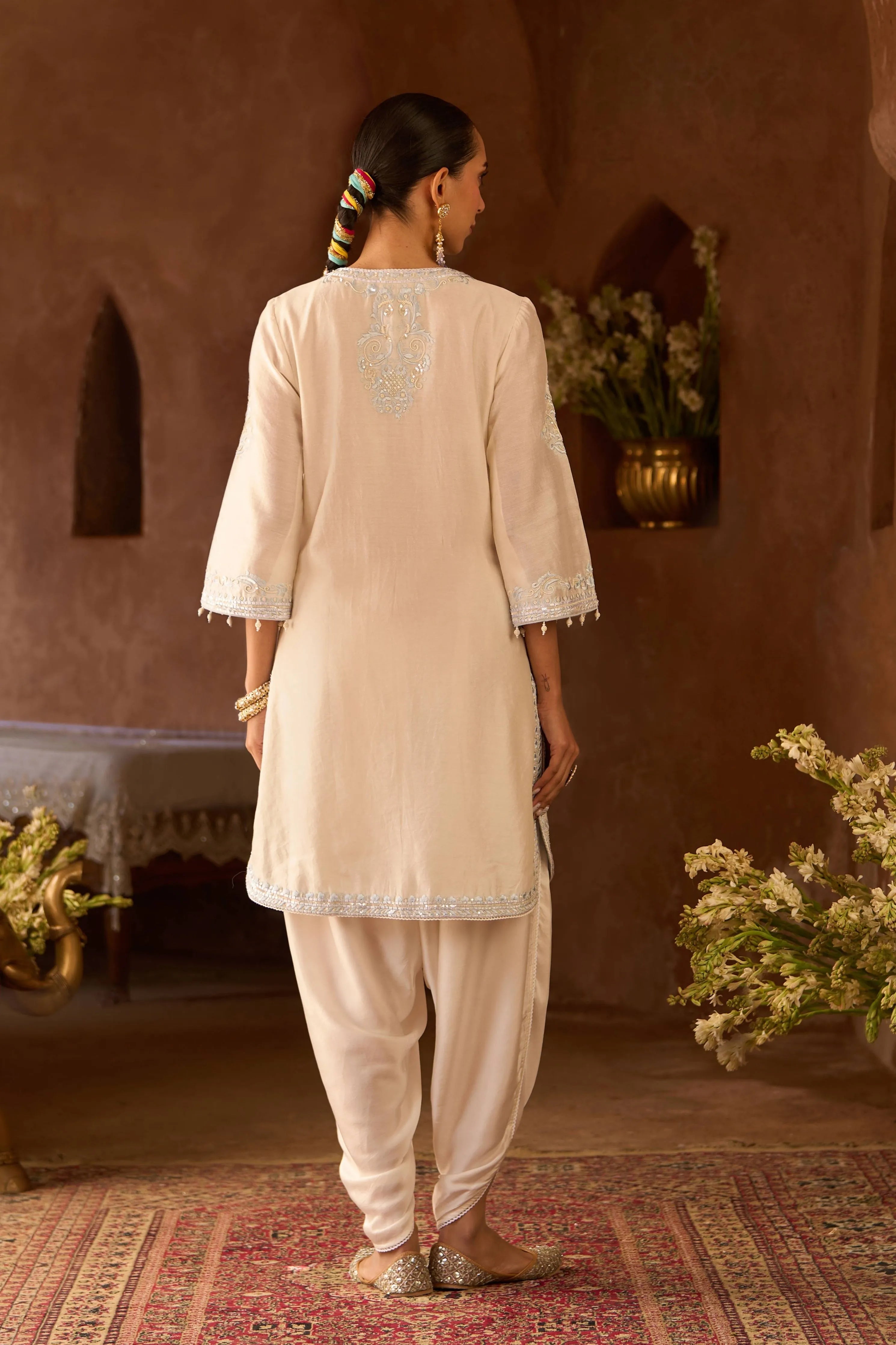 Nyra Daisy Ivory & Blue Short Kurta Set