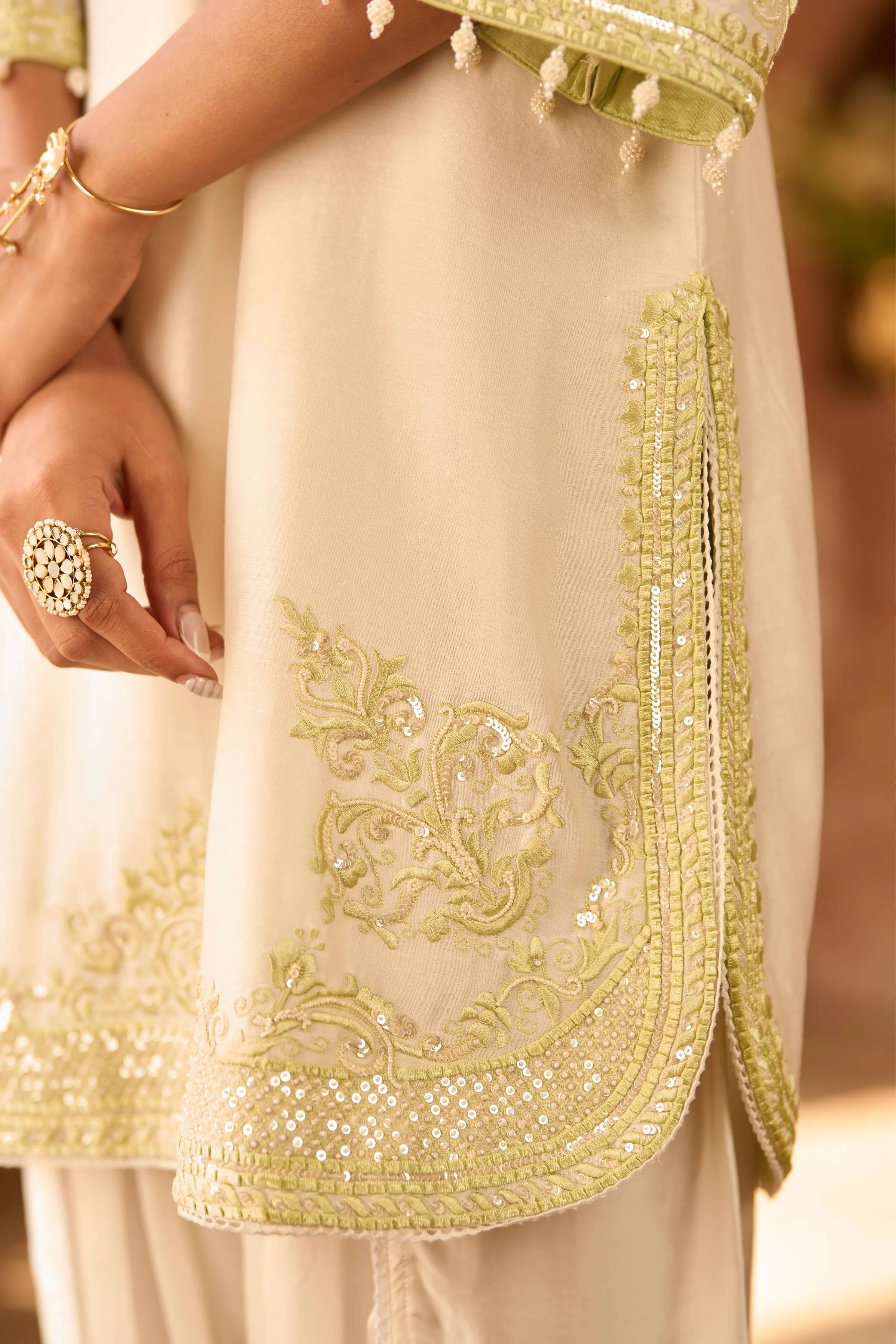 Nyra Daisy Ivory & Mint Green Short Kurta Set