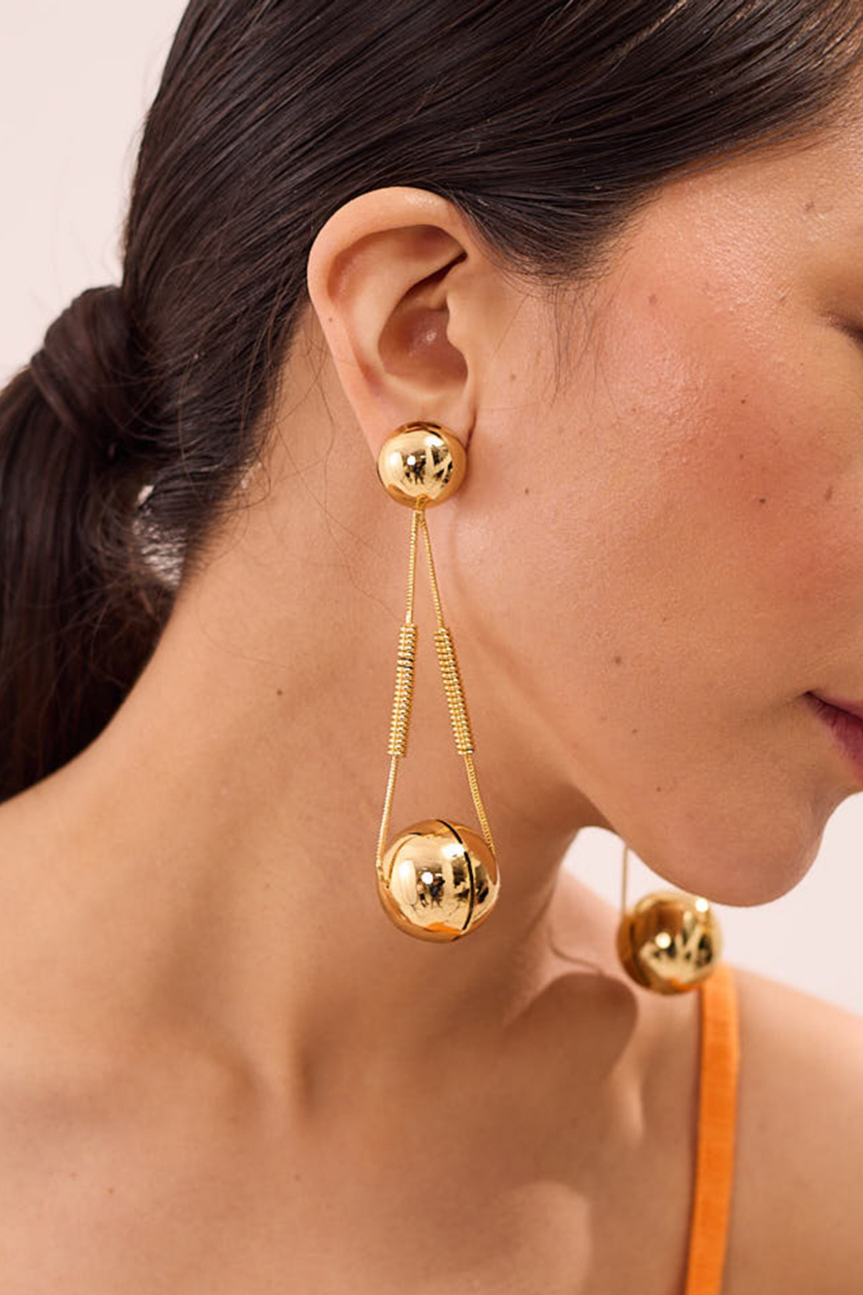 Huma Quershi In Osaka Drop Earrings