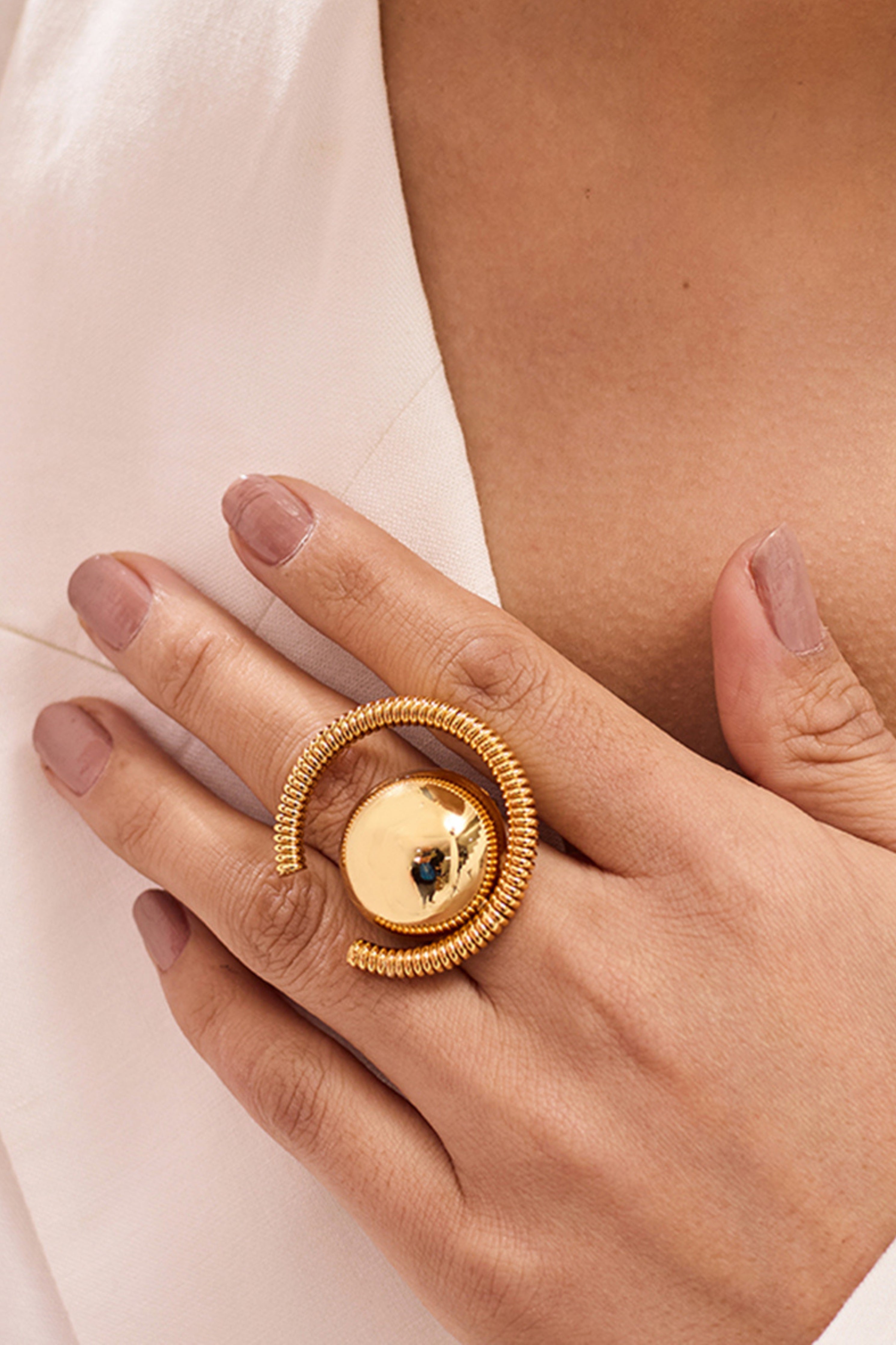 Lyon Ring