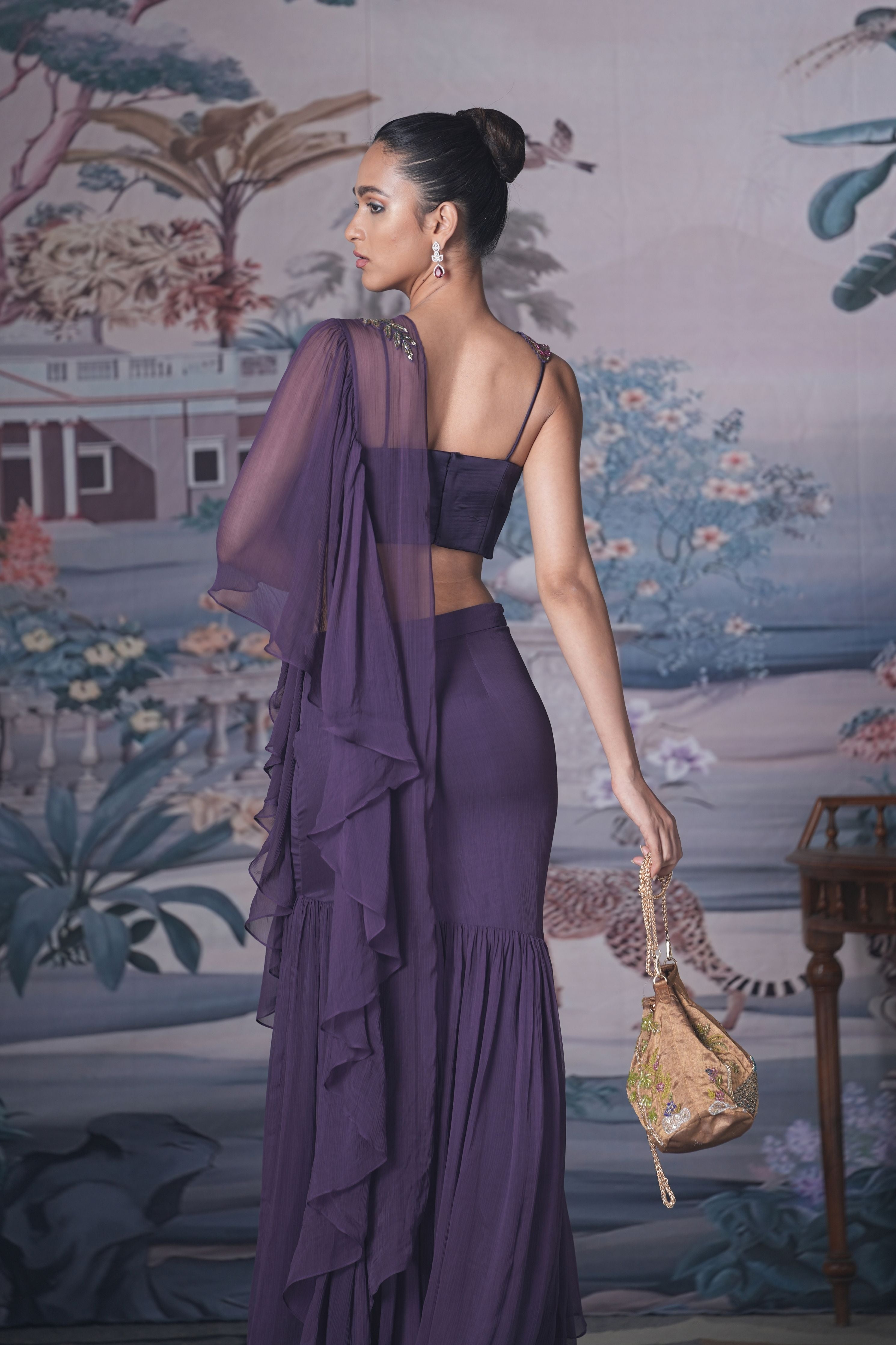 Noor-e-Nazakat Draped Saree