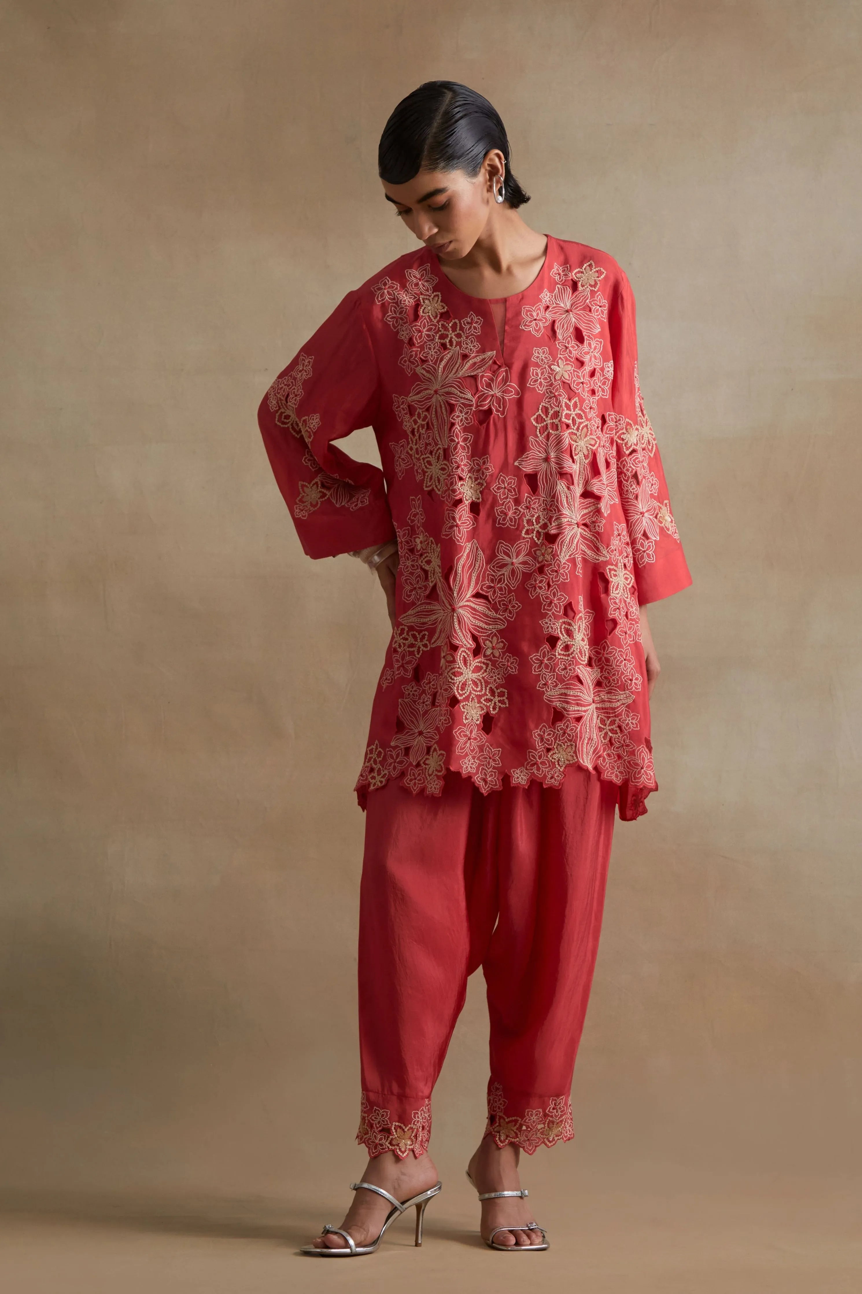 Tomato Floral Cutwork Embellished Set