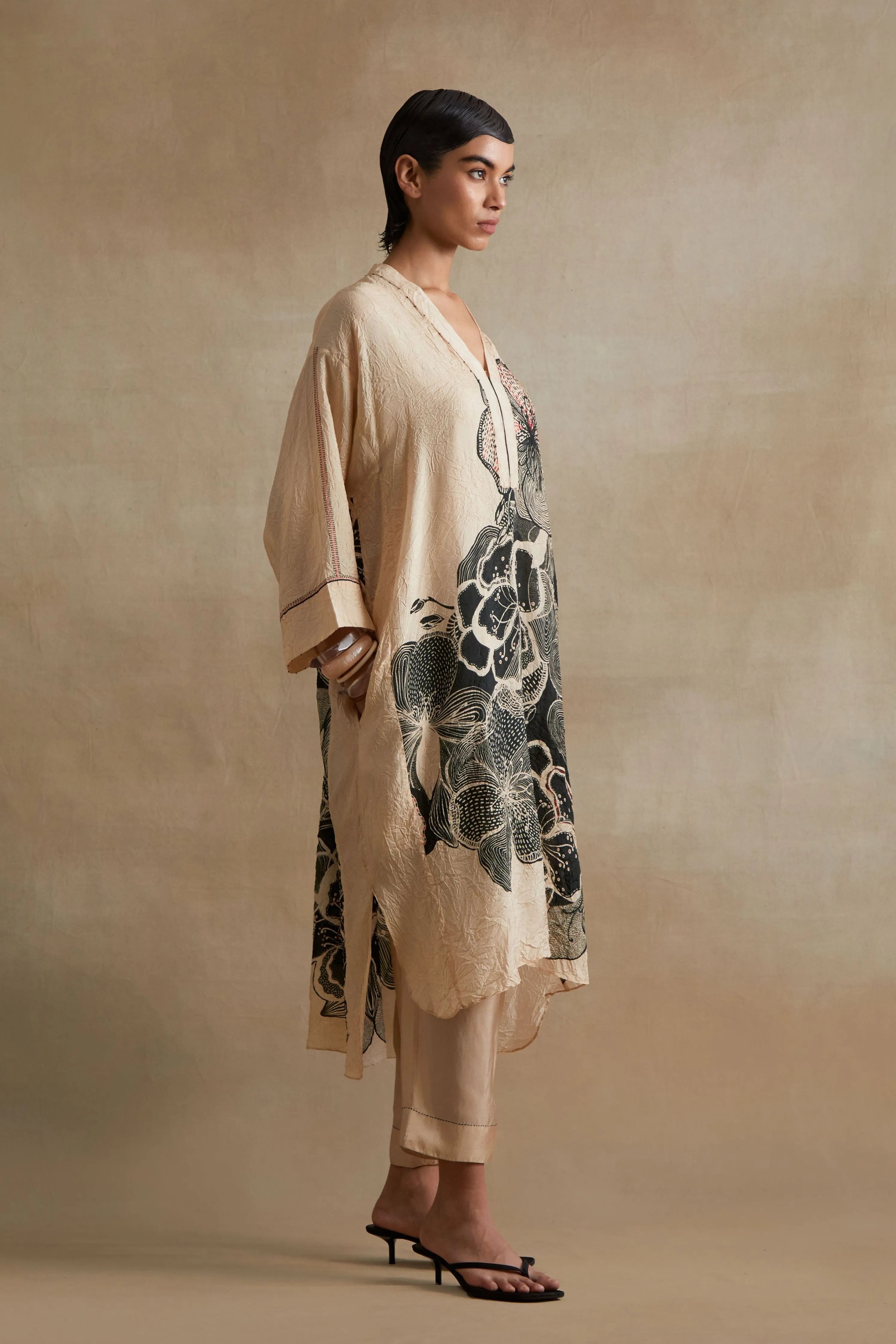 Clay Embroidered Floral Kurta Set