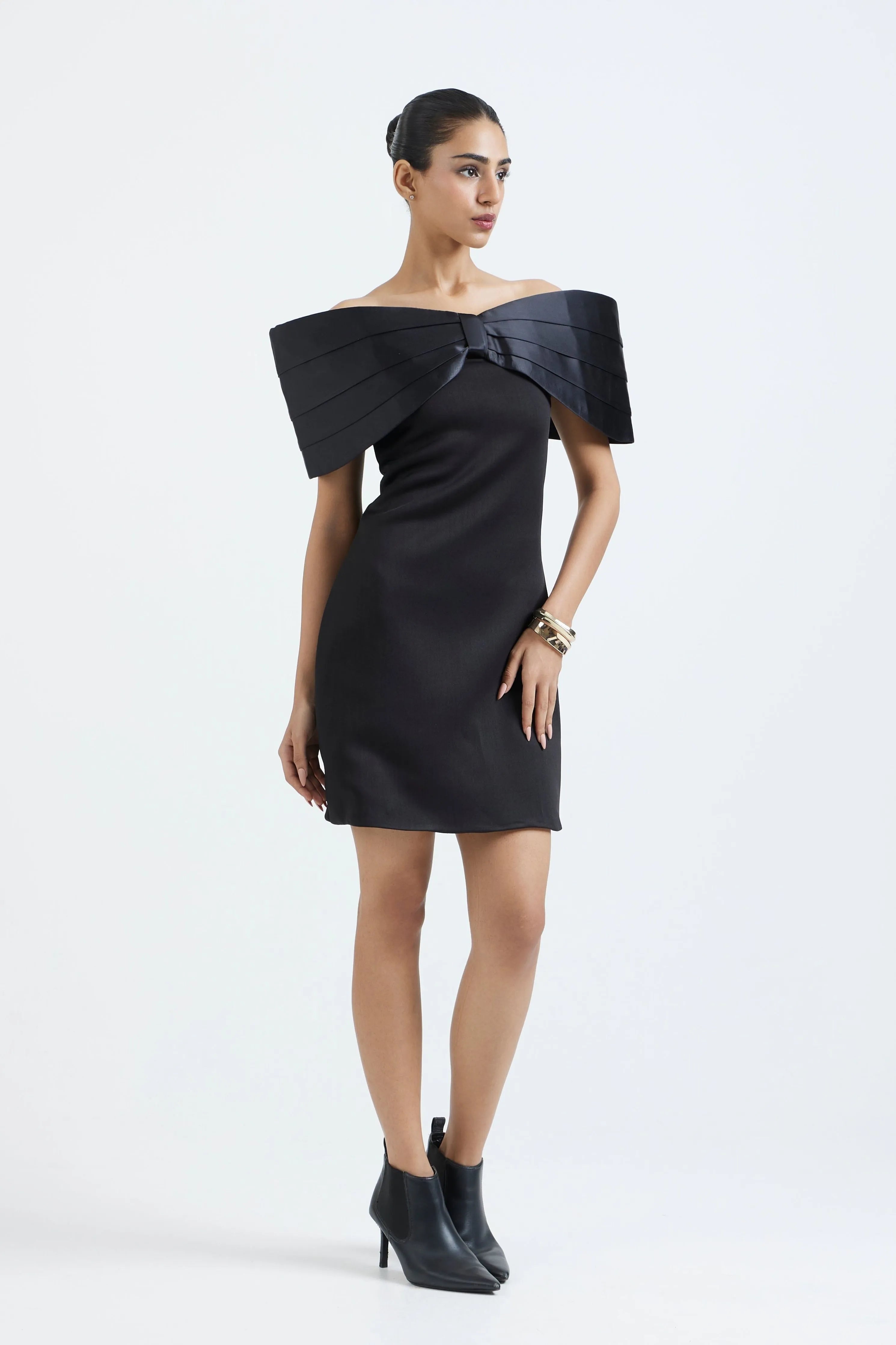 Mira Dress With Sera Bow
